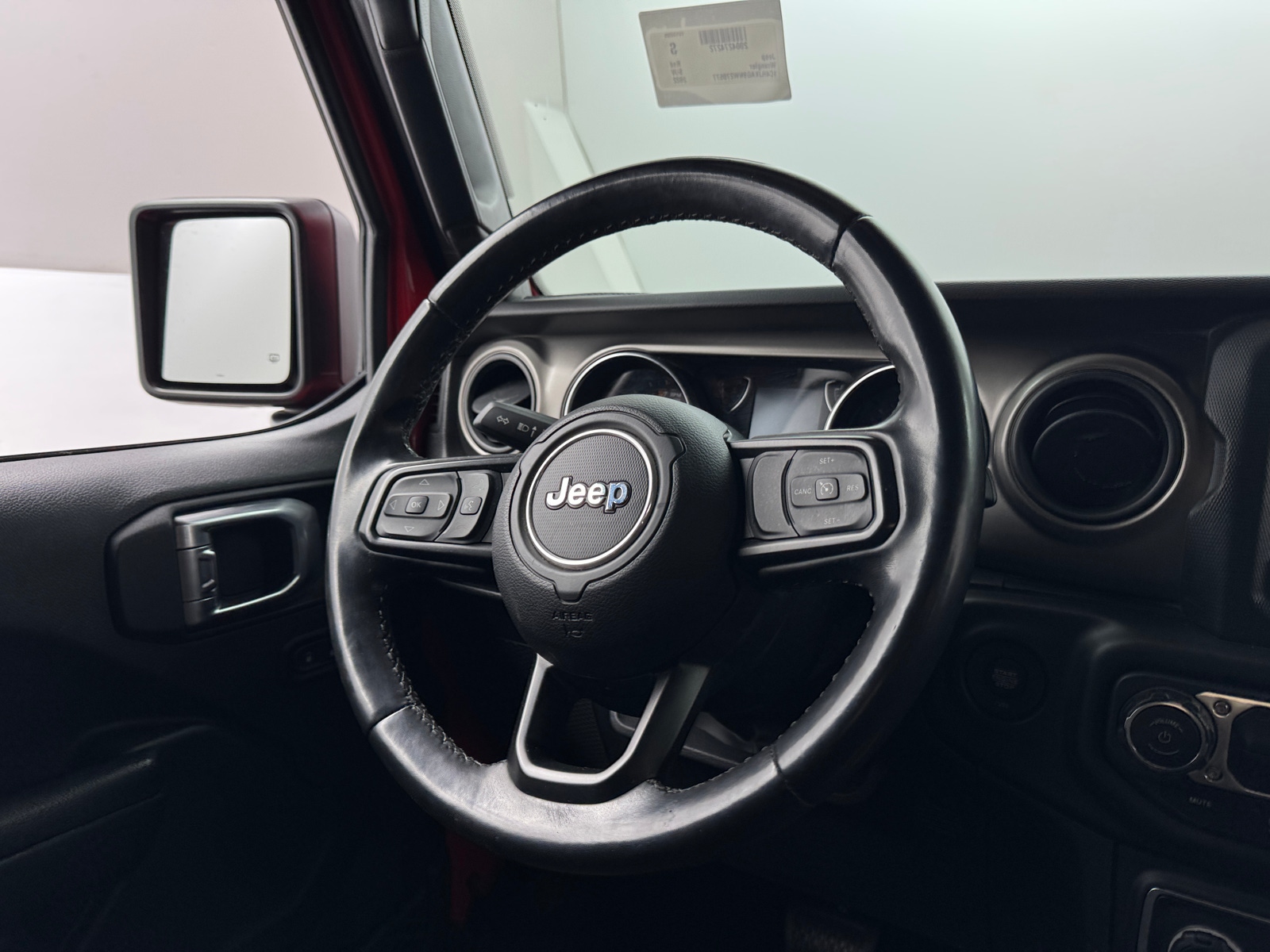 Thumbnail: 2022 Jeep Wrangler - 5