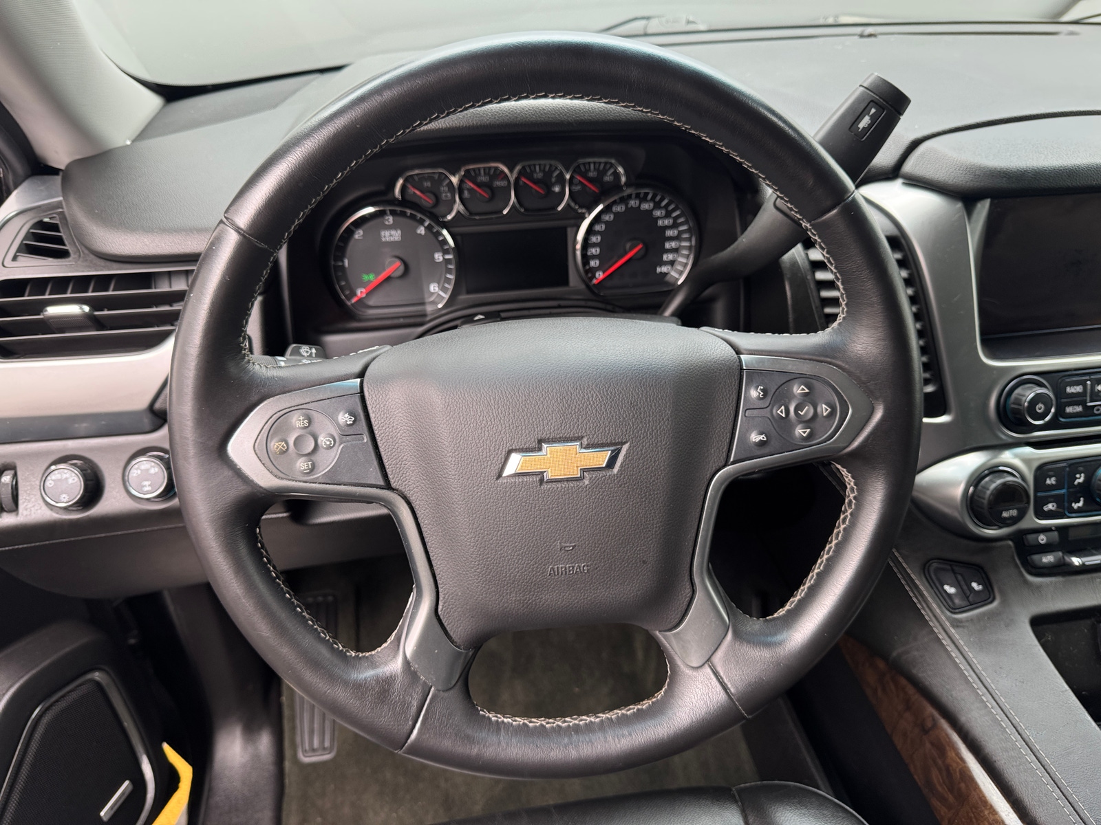 Thumbnail: 2015 Chevrolet Tahoe - 4