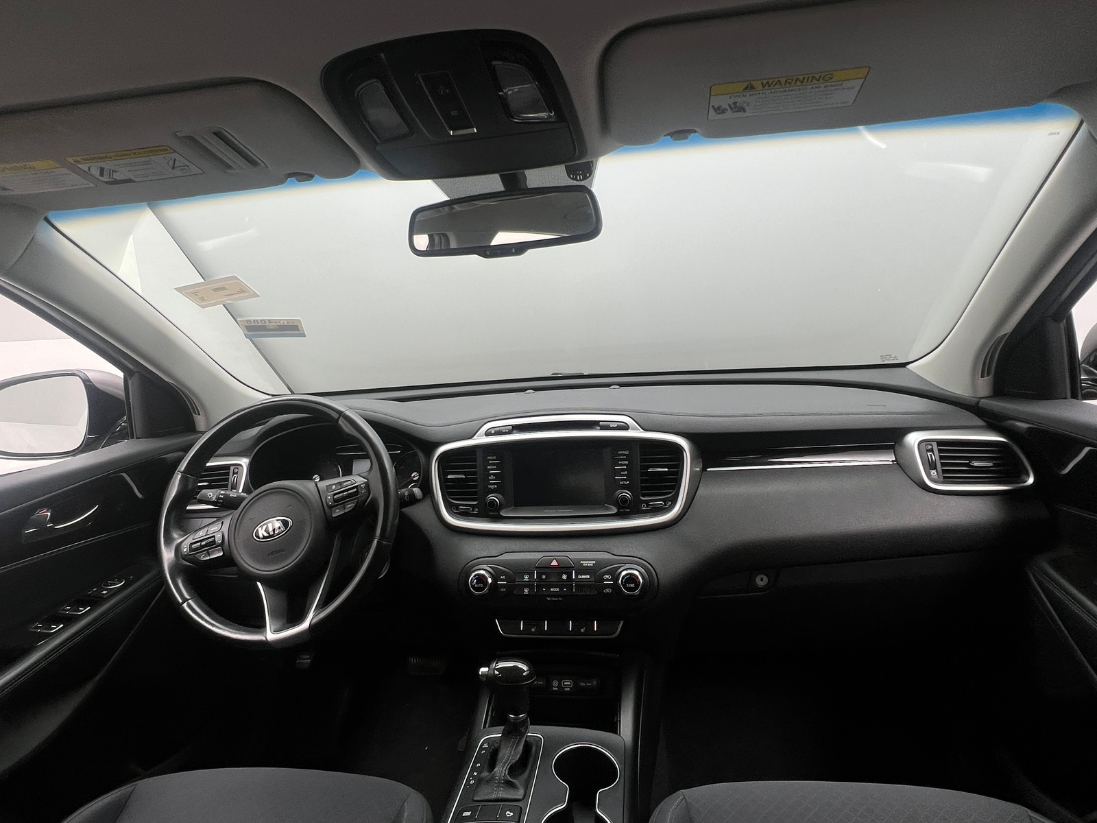 Thumbnail: 2018 Kia Sorento - 3