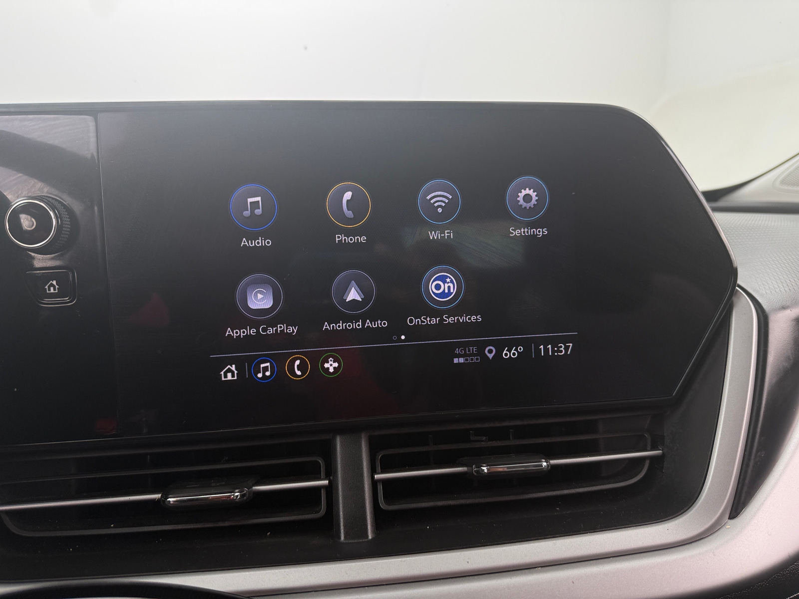 Thumbnail: 2024 Chevrolet Trax - 4