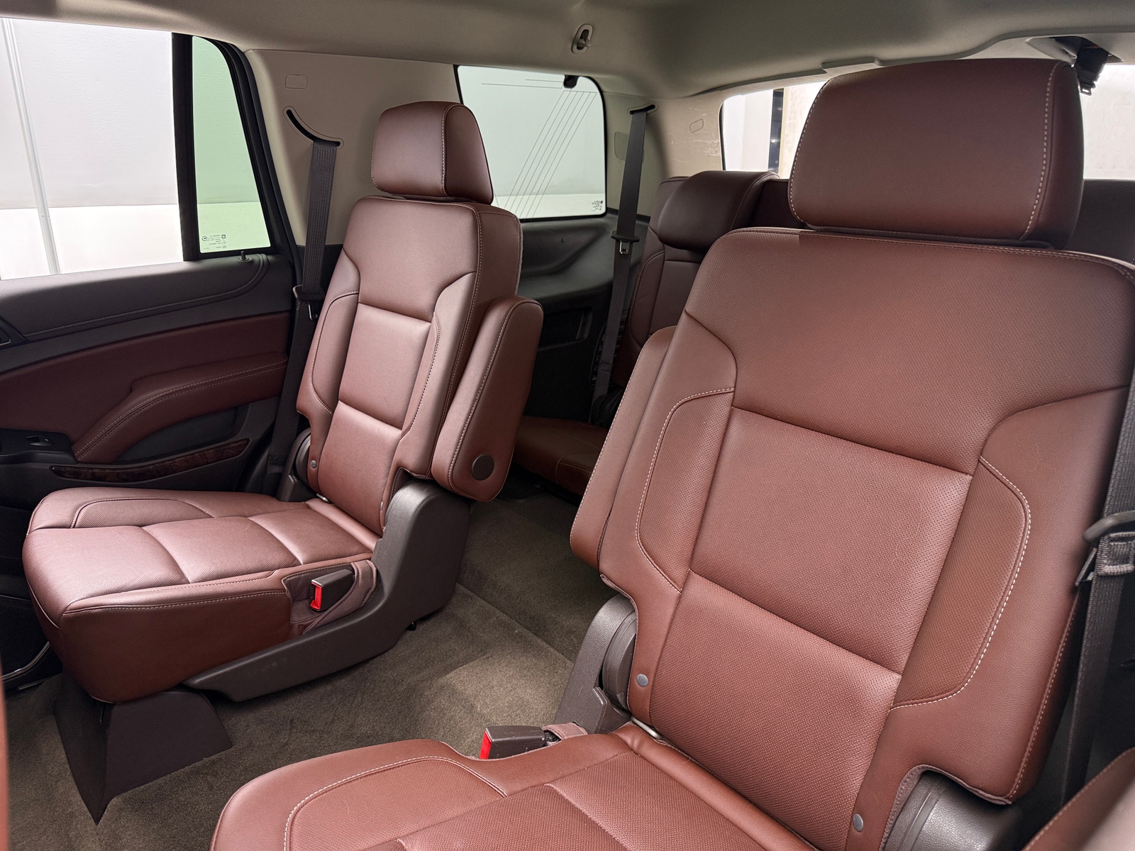 Thumbnail: 2017 Chevrolet Tahoe - 5