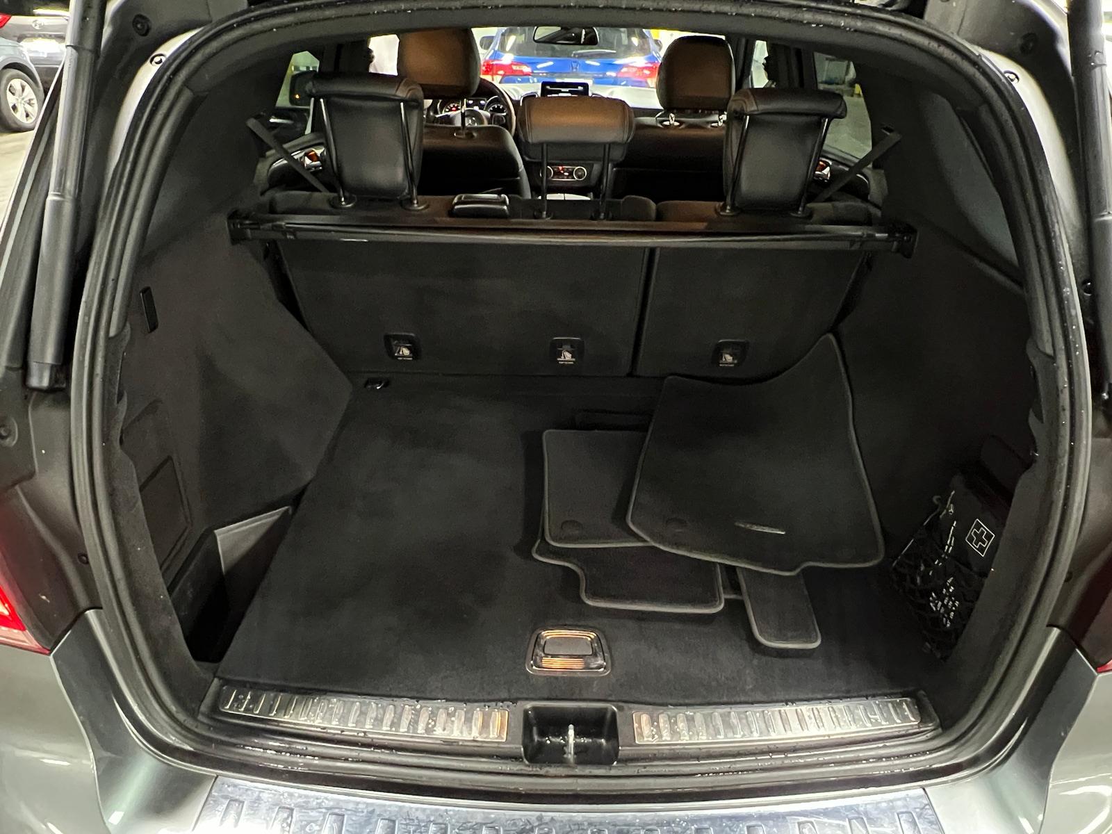 Thumbnail: 2017 Mercedes-Benz GLE - 6