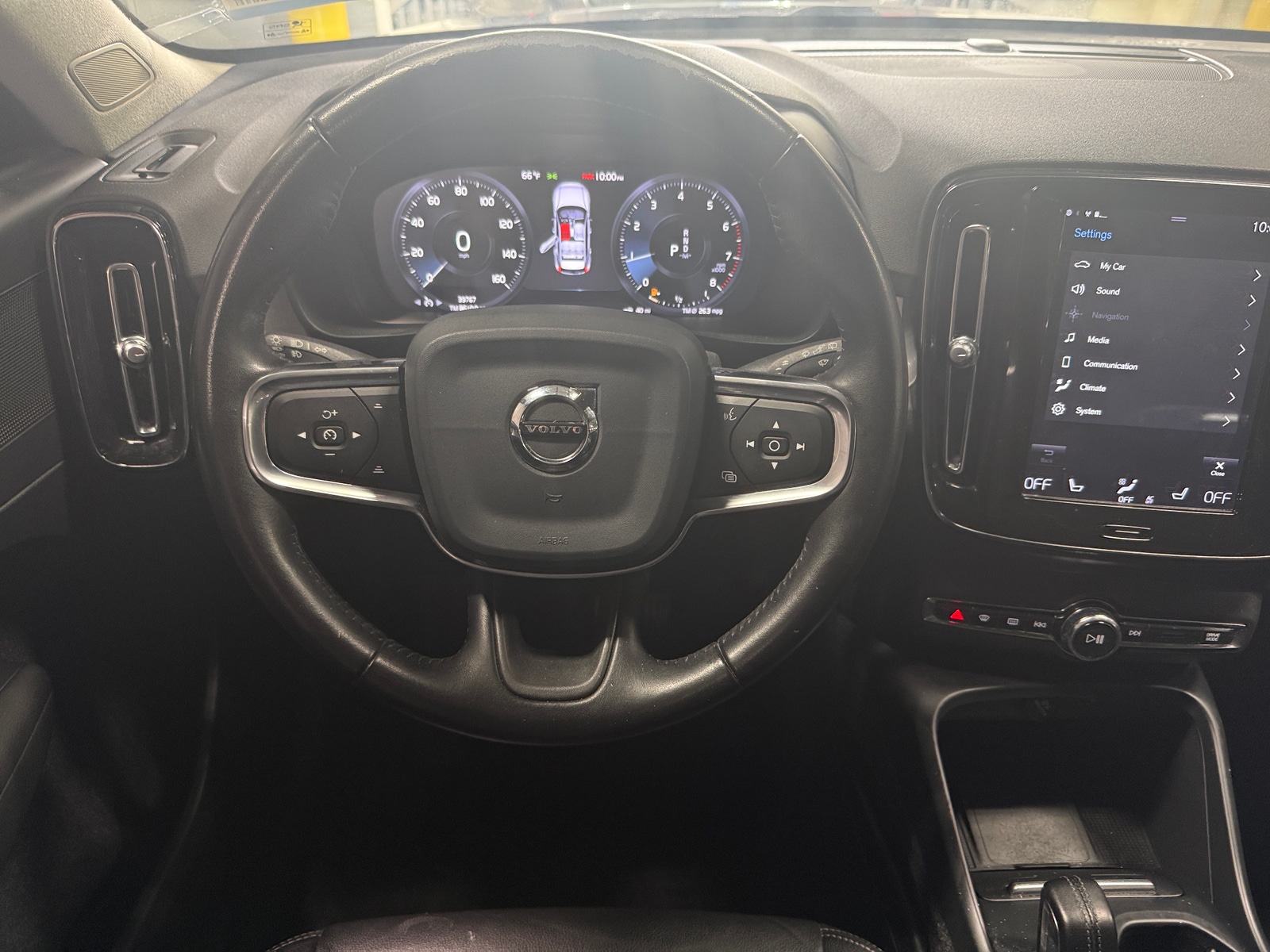 Thumbnail: 2020 Volvo XC40 - 5