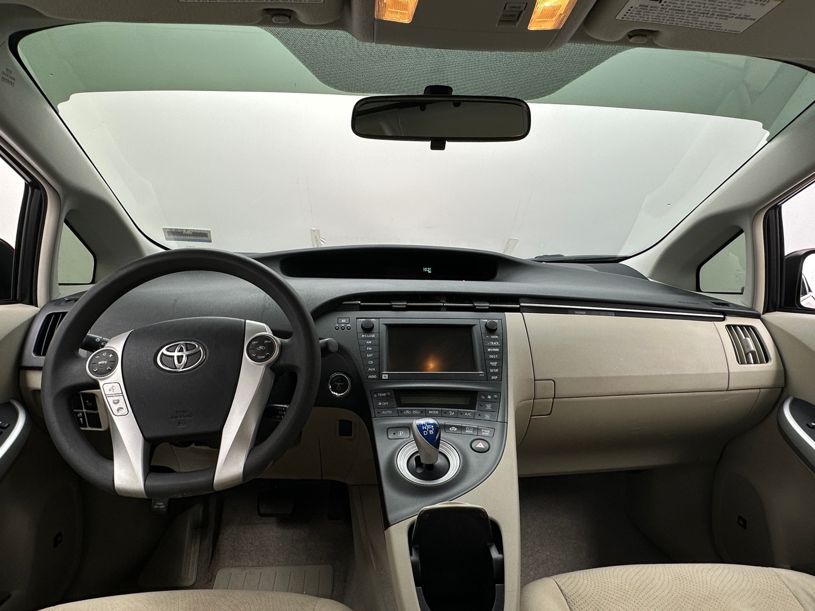 Thumbnail: 2010 Toyota Prius - 3