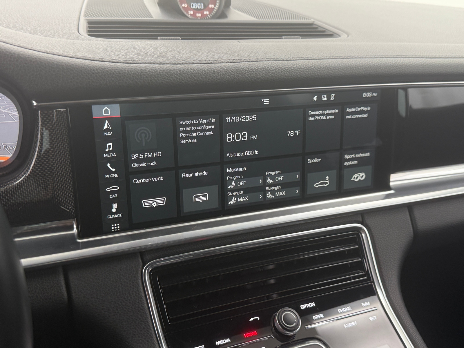 Thumbnail: 2018 Porsche Panamera - 3