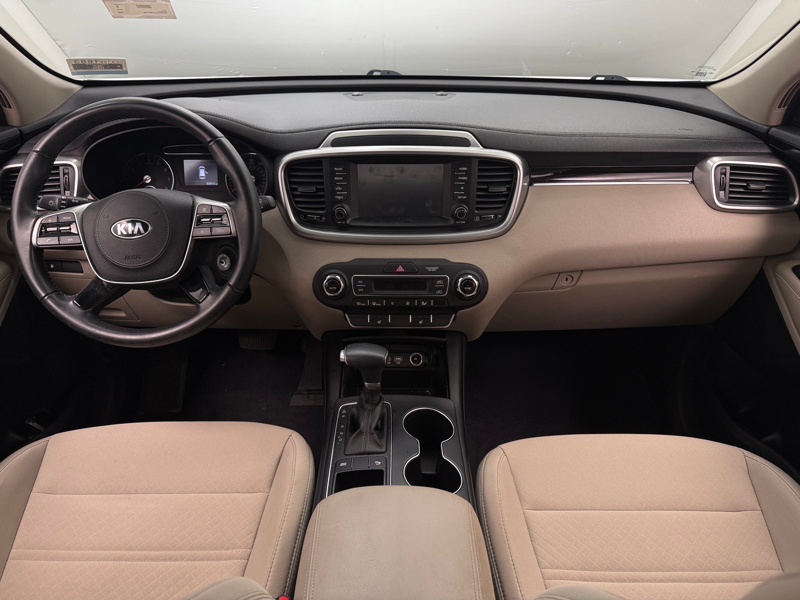 Thumbnail: 2020 Kia Sorento - 3