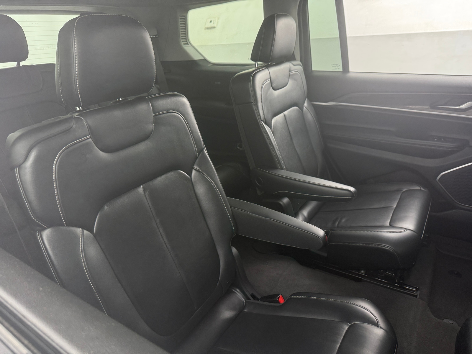 Thumbnail: 2021 Jeep Grand Cherokee L - 5