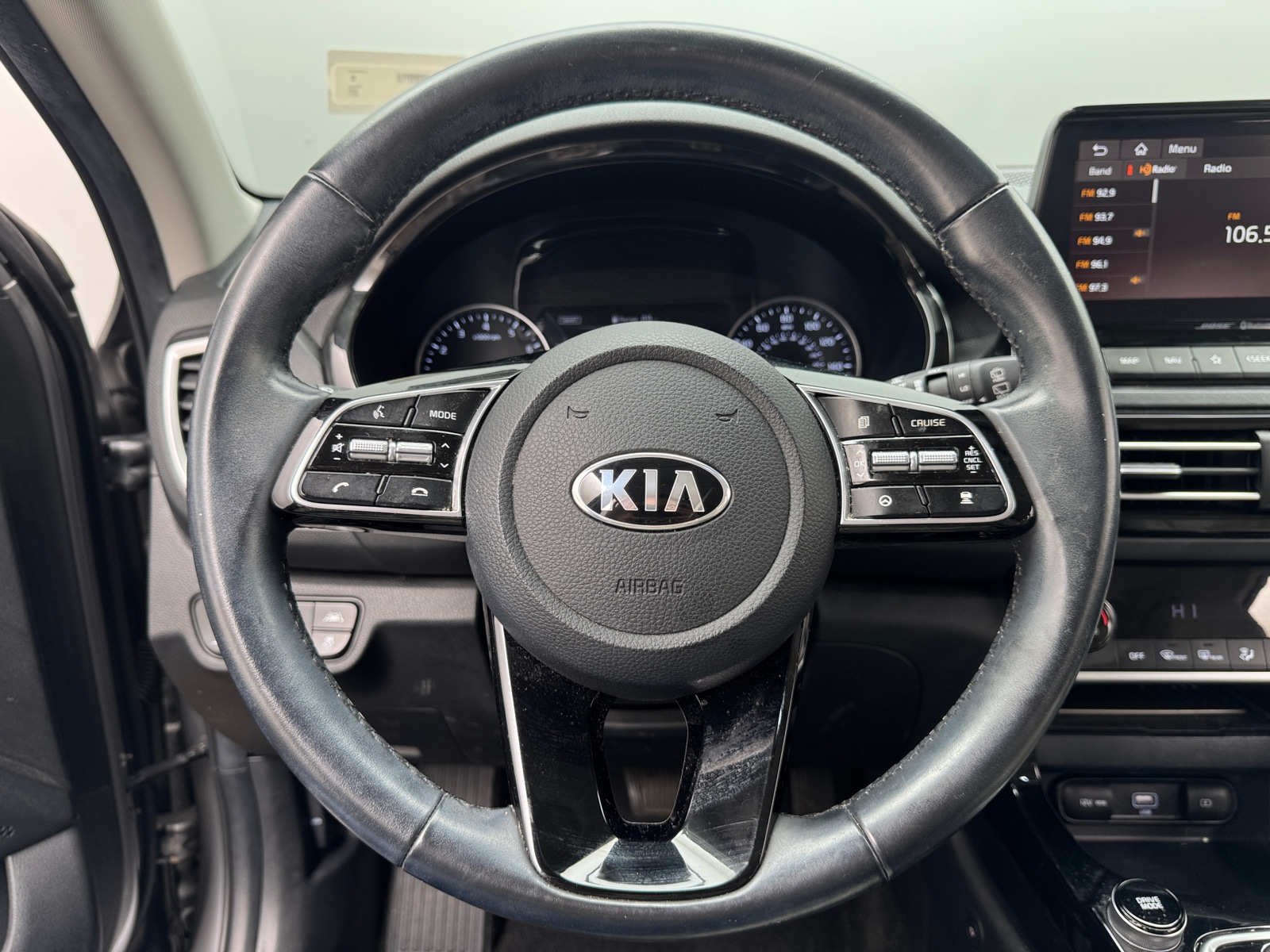 Thumbnail: 2021 Kia Seltos - 4