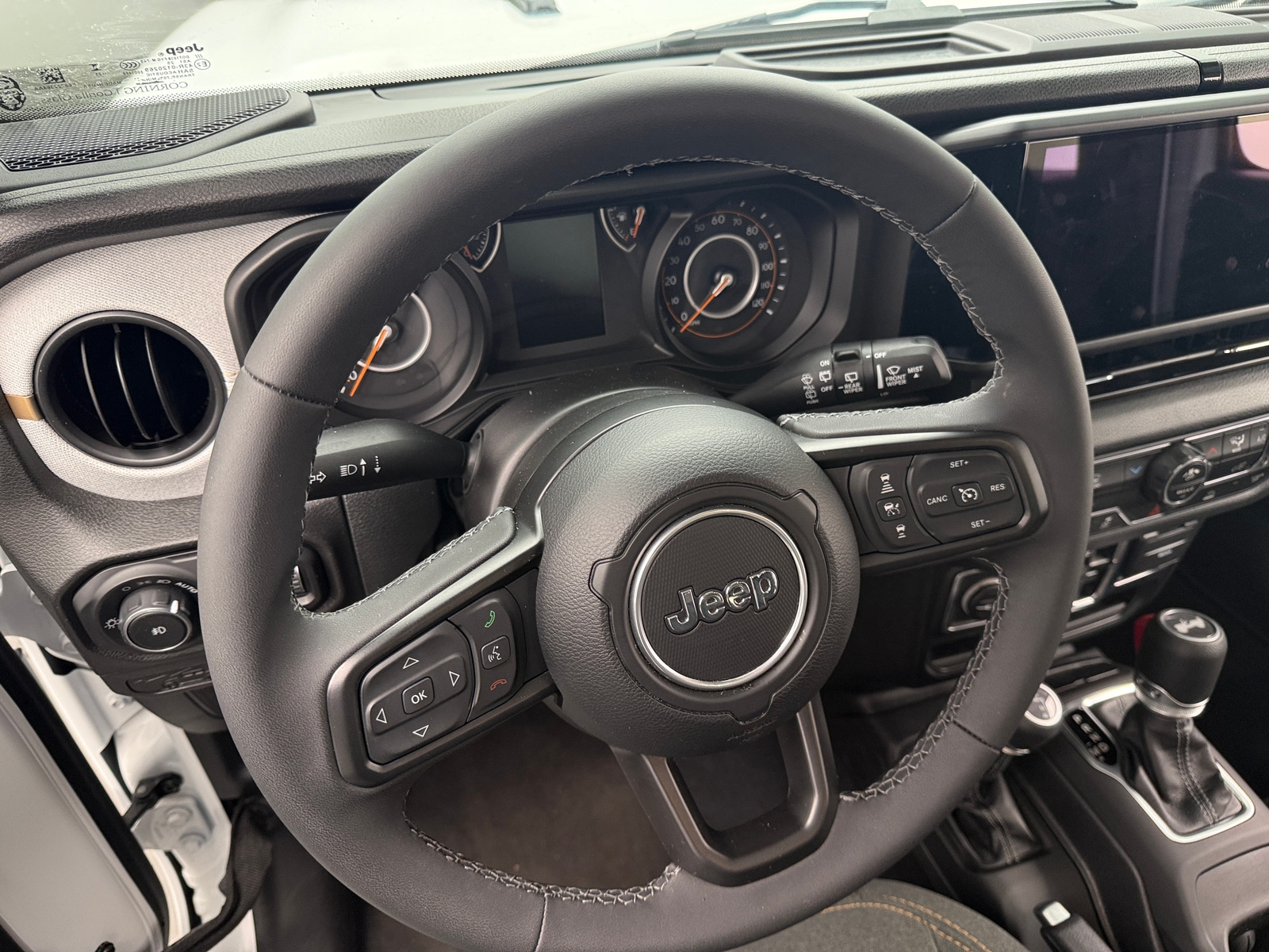 Thumbnail: 2025 Jeep Wrangler - 5