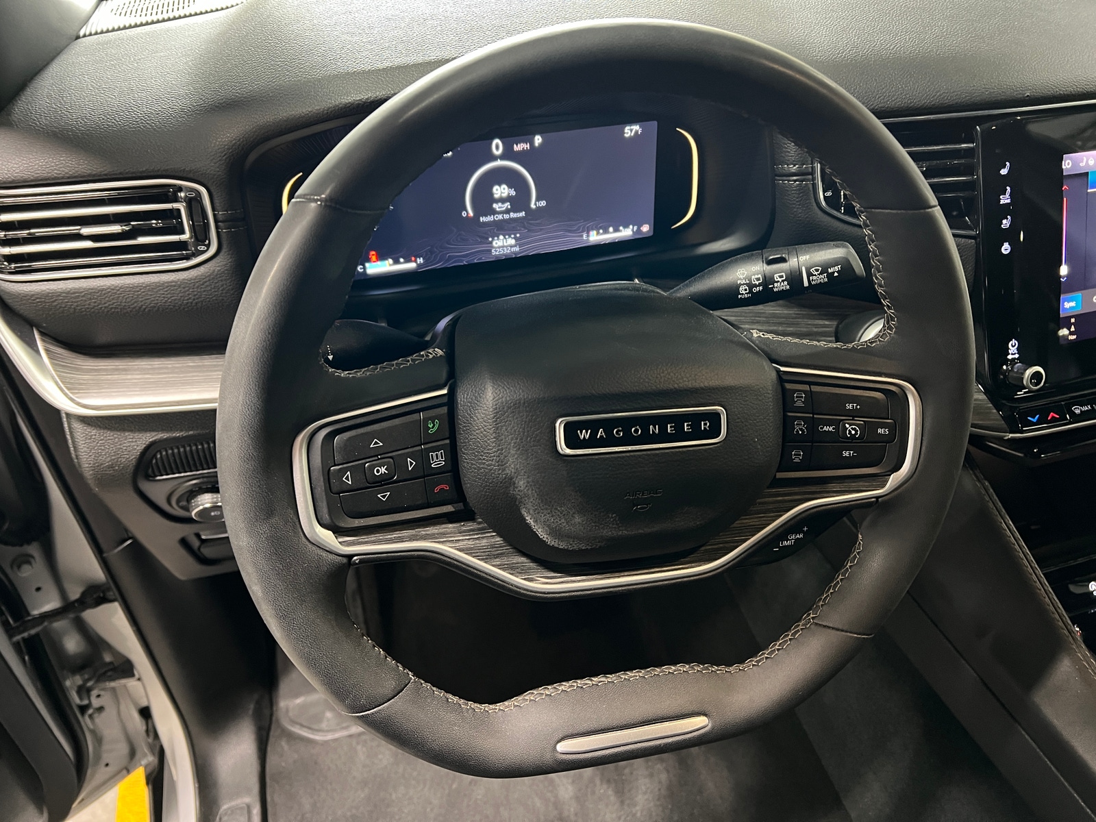 Thumbnail: 2024 Jeep Wagoneer - 4