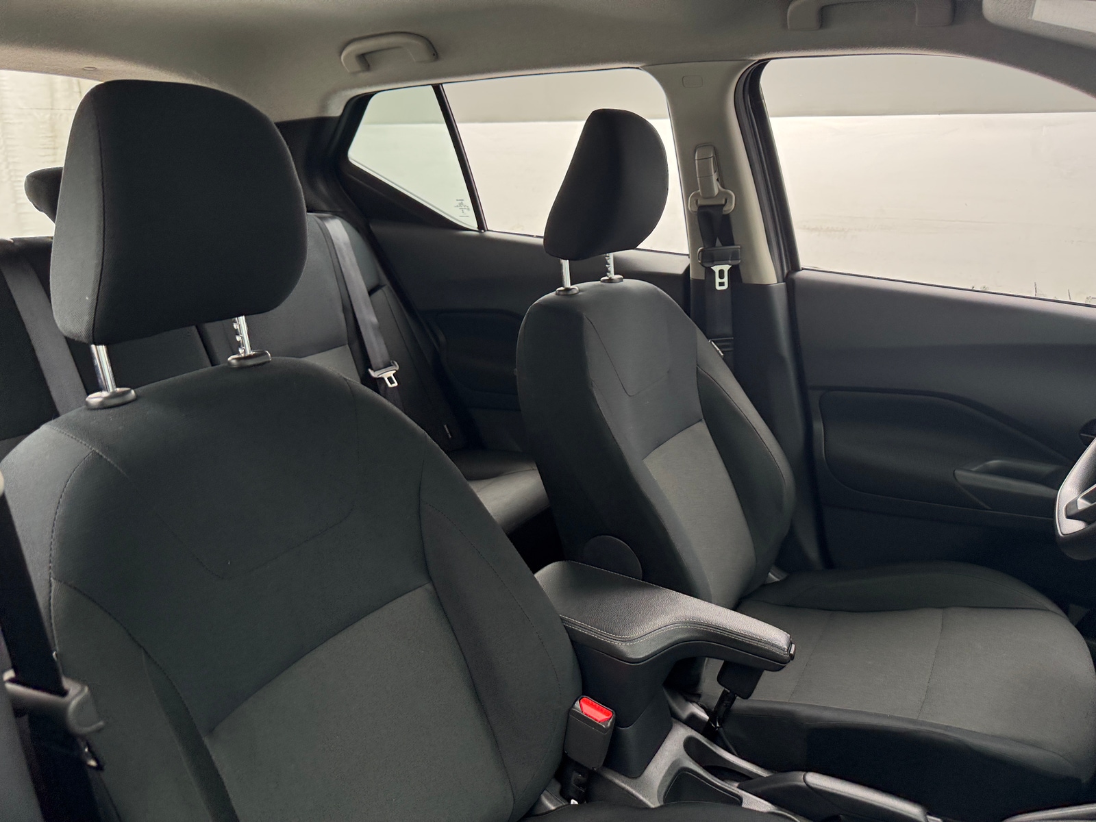 Thumbnail: 2024 Nissan Kicks - 2