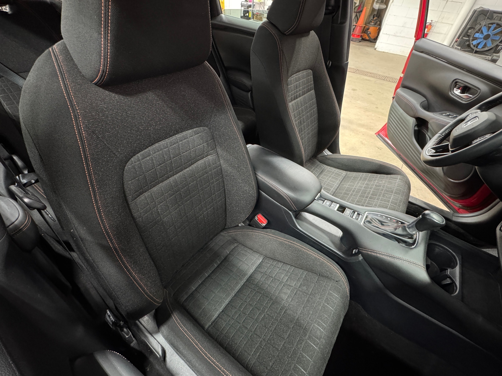 Thumbnail: 2023 Honda HR-V - 2