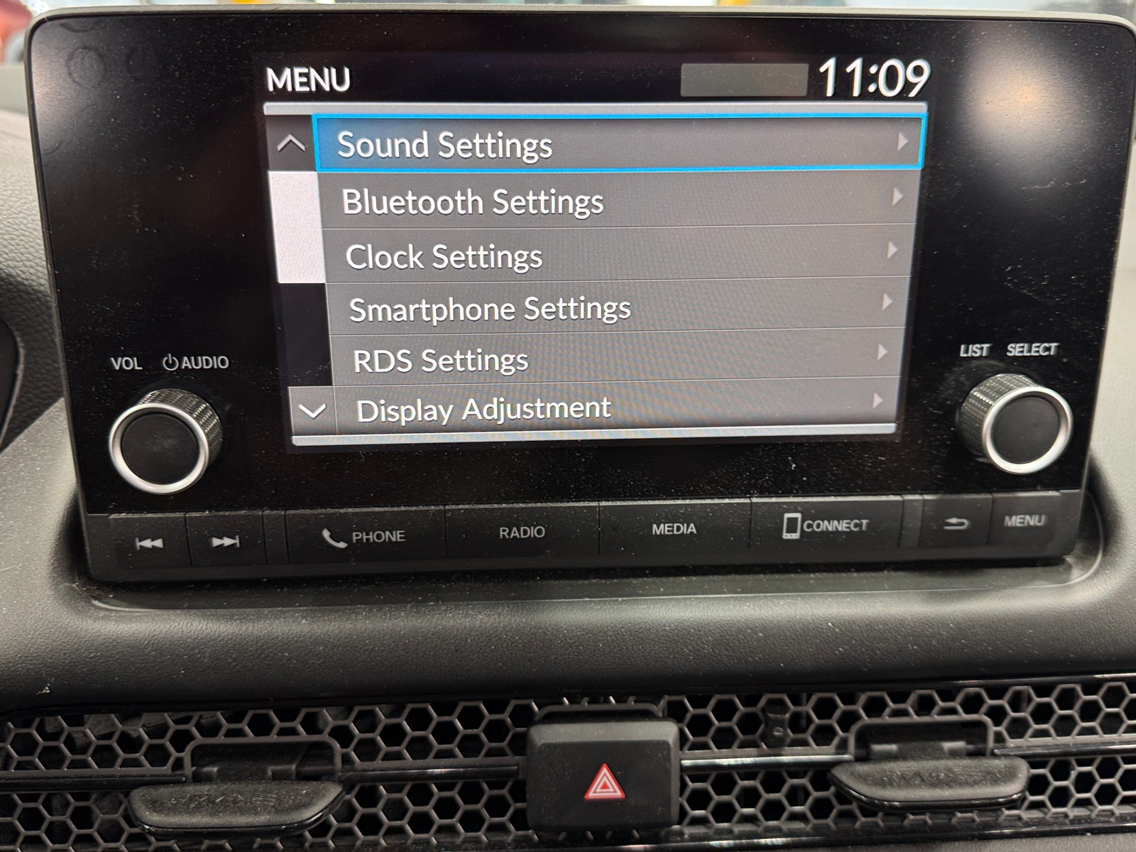 Thumbnail: 2023 Honda HR-V - 4