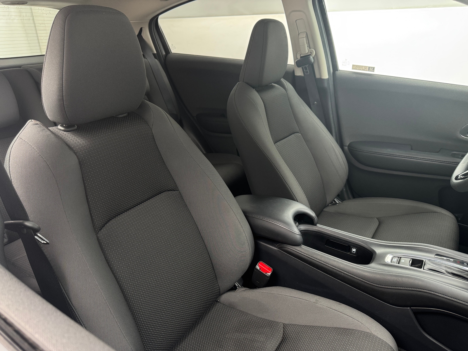 Thumbnail: 2019 Honda HR-V - 2