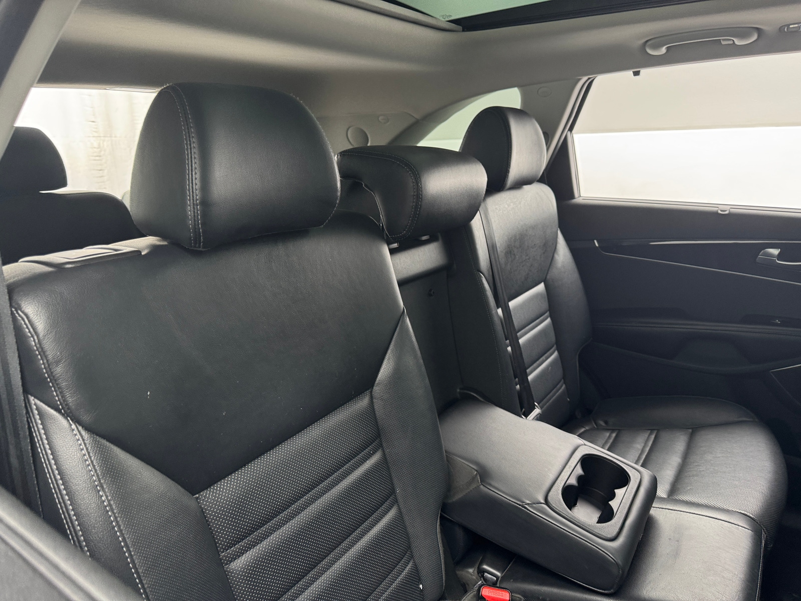 Thumbnail: 2019 Kia Sorento - 5