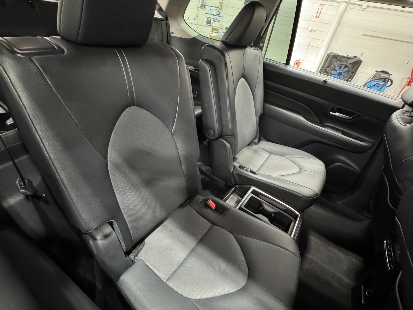 Thumbnail: 2025 Toyota Grand Highlander - 6