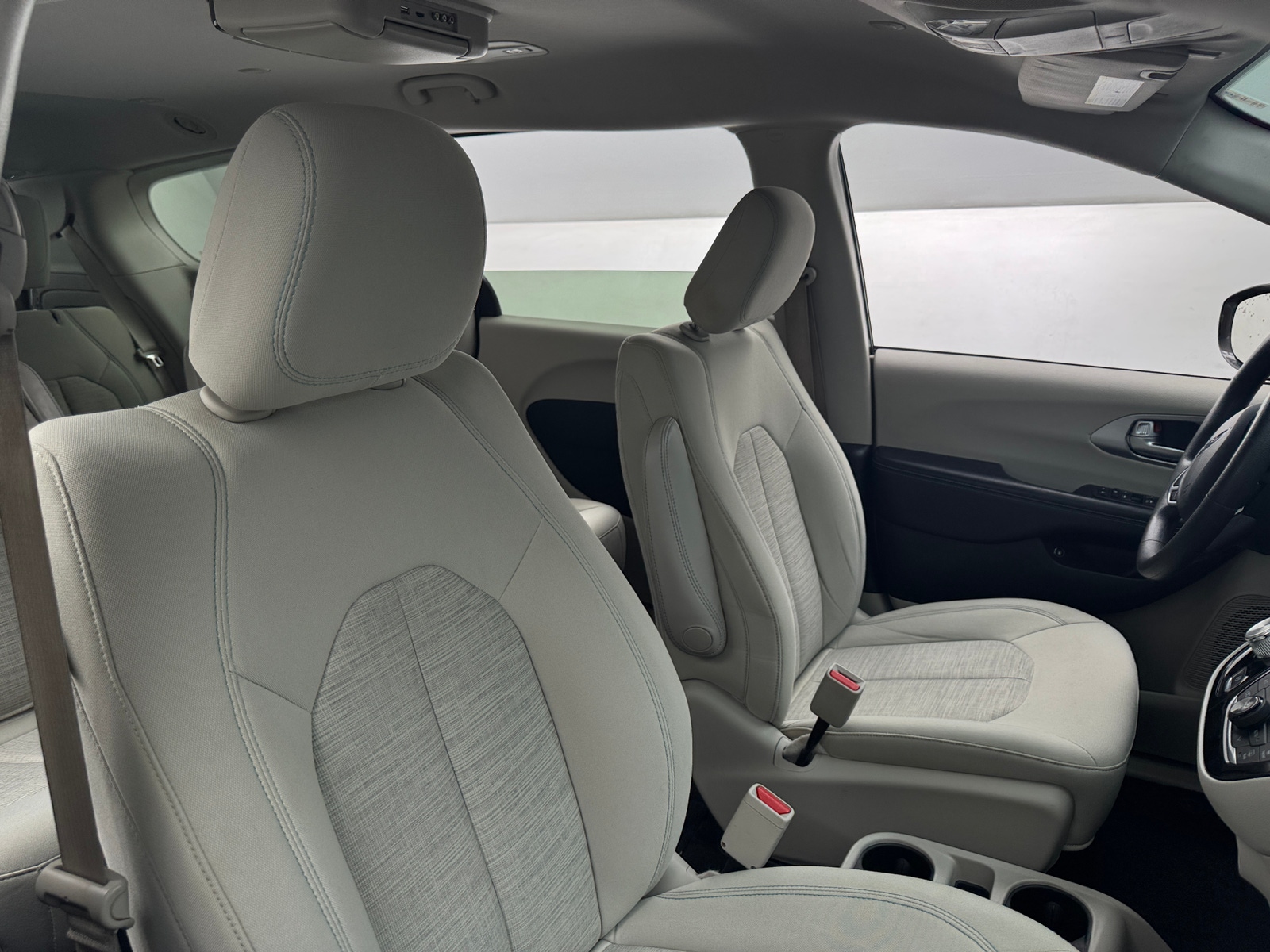 Thumbnail: 2018 Chrysler Pacifica - 2