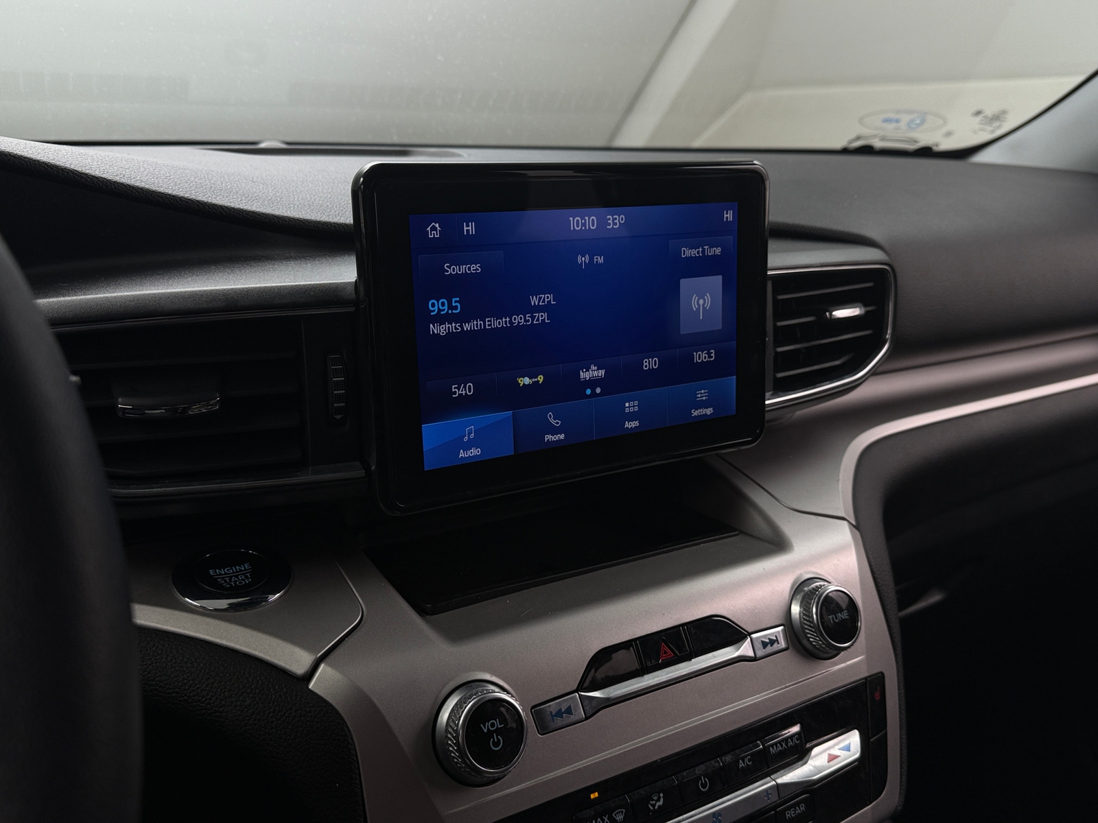 Thumbnail: 2022 Ford Explorer - 3