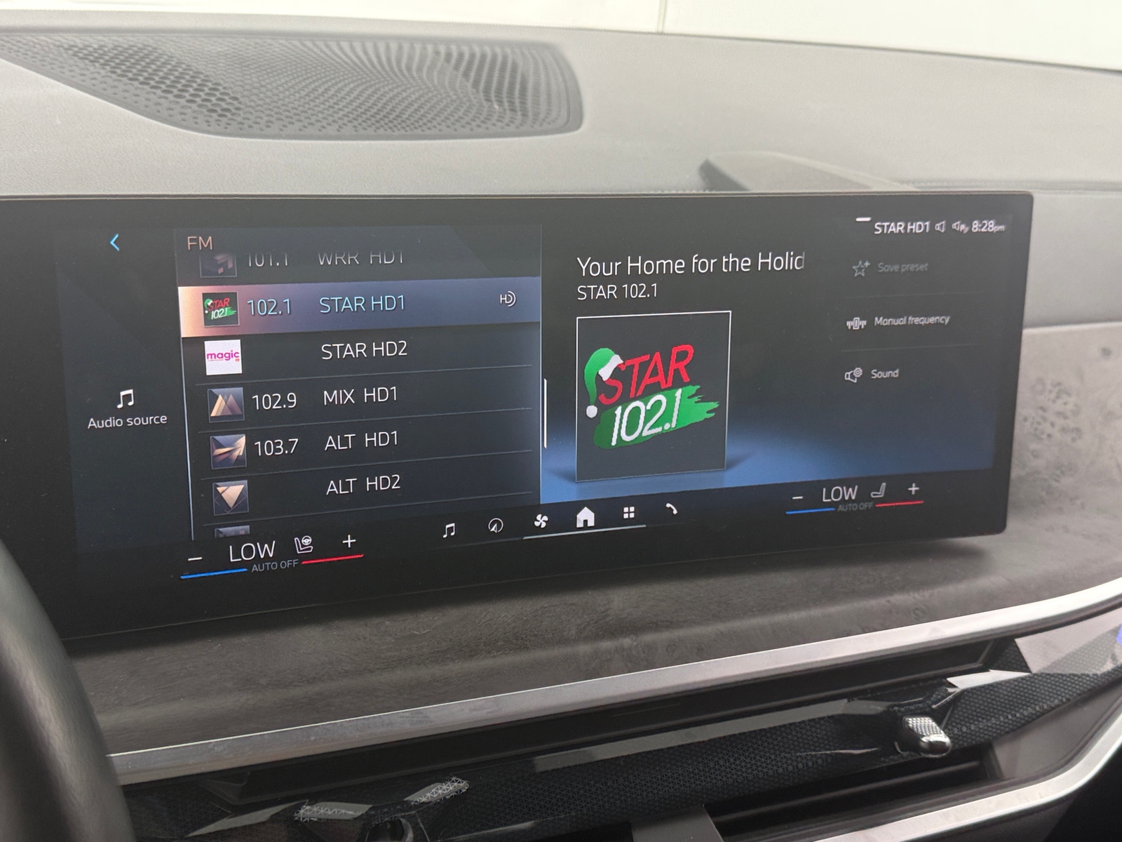 Thumbnail: 2025 BMW X5 - 4