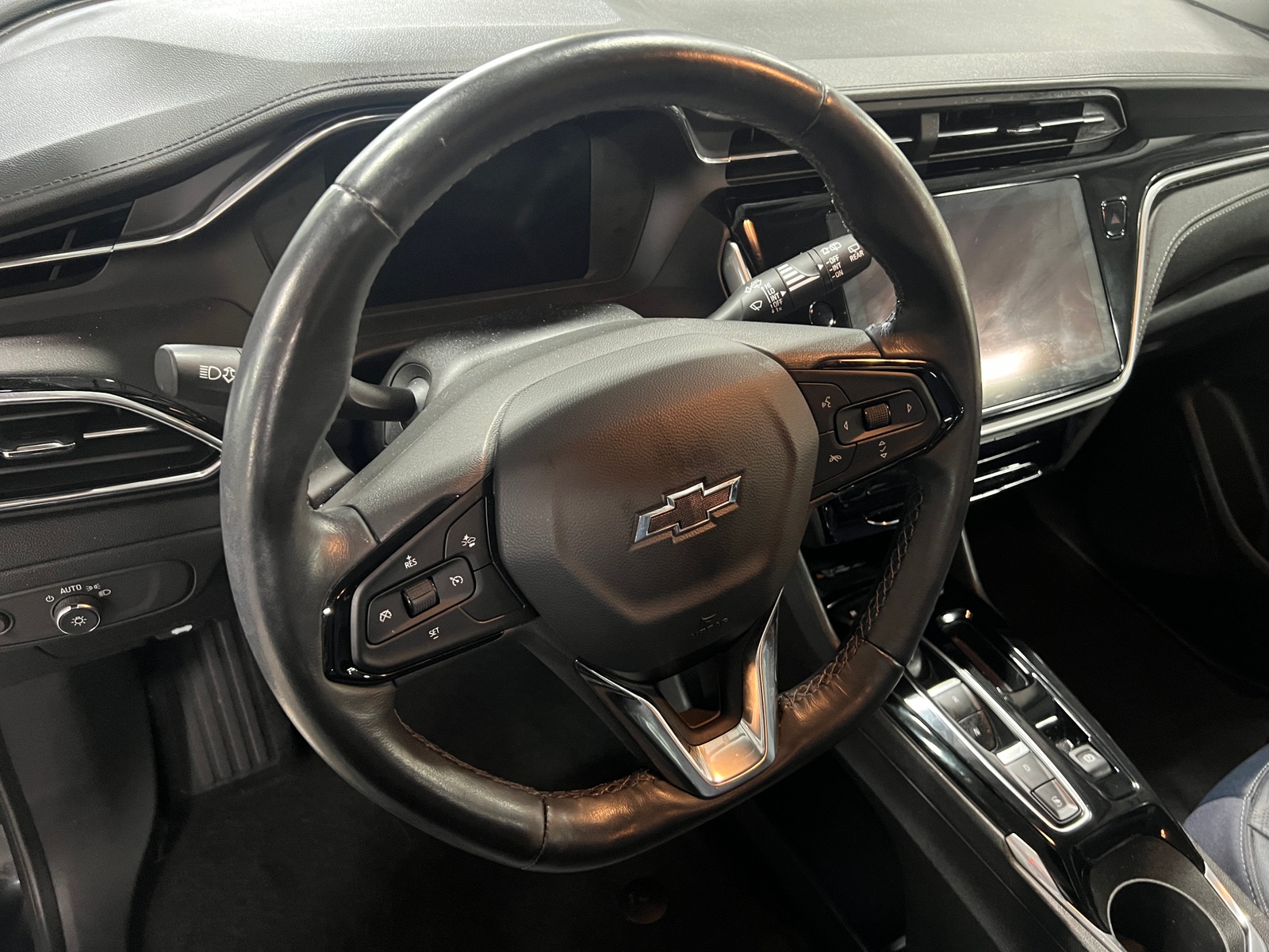 Thumbnail: 2023 Chevrolet Bolt EUV - 4