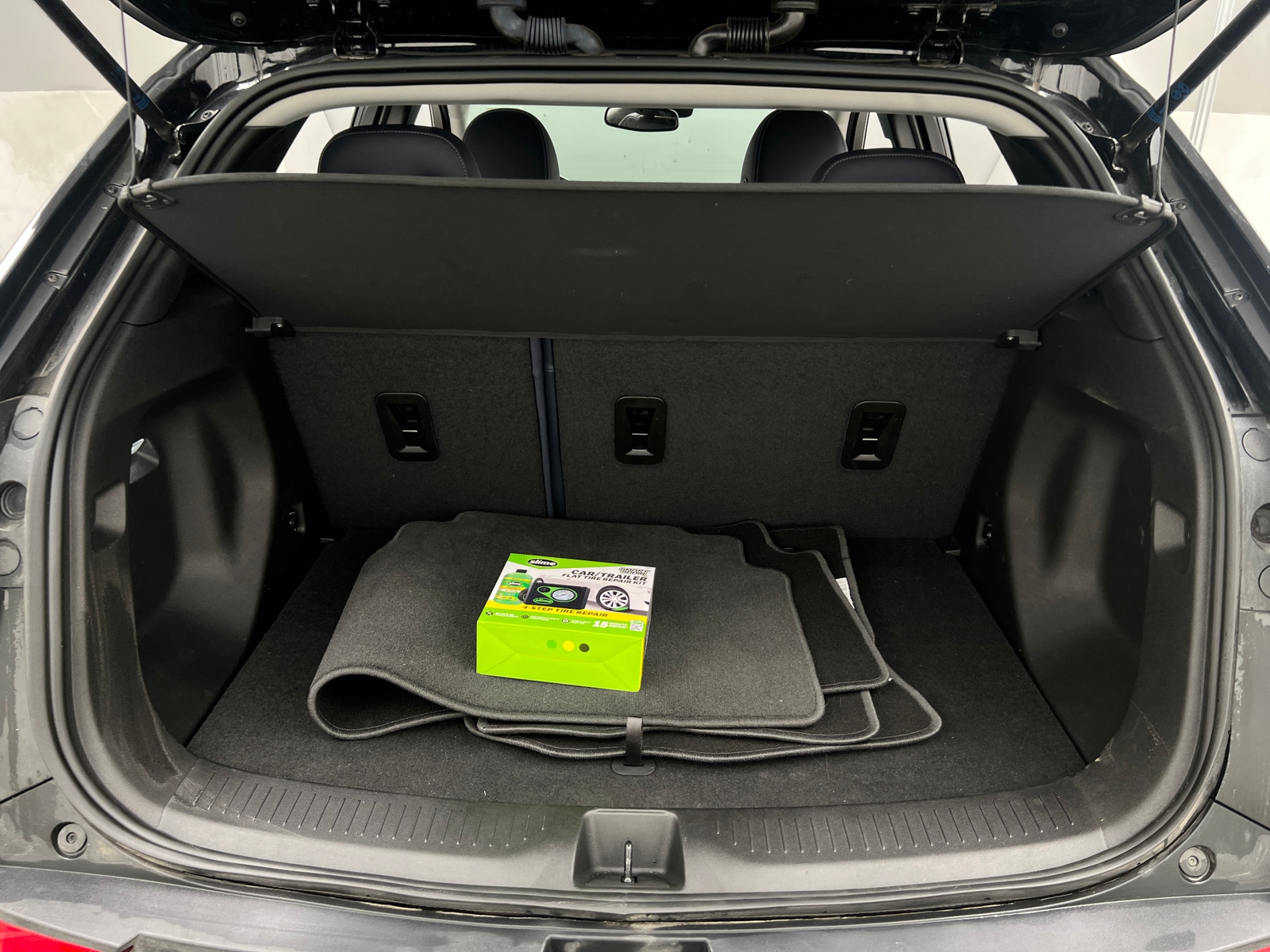 Thumbnail: 2023 Chevrolet Bolt EUV - 6