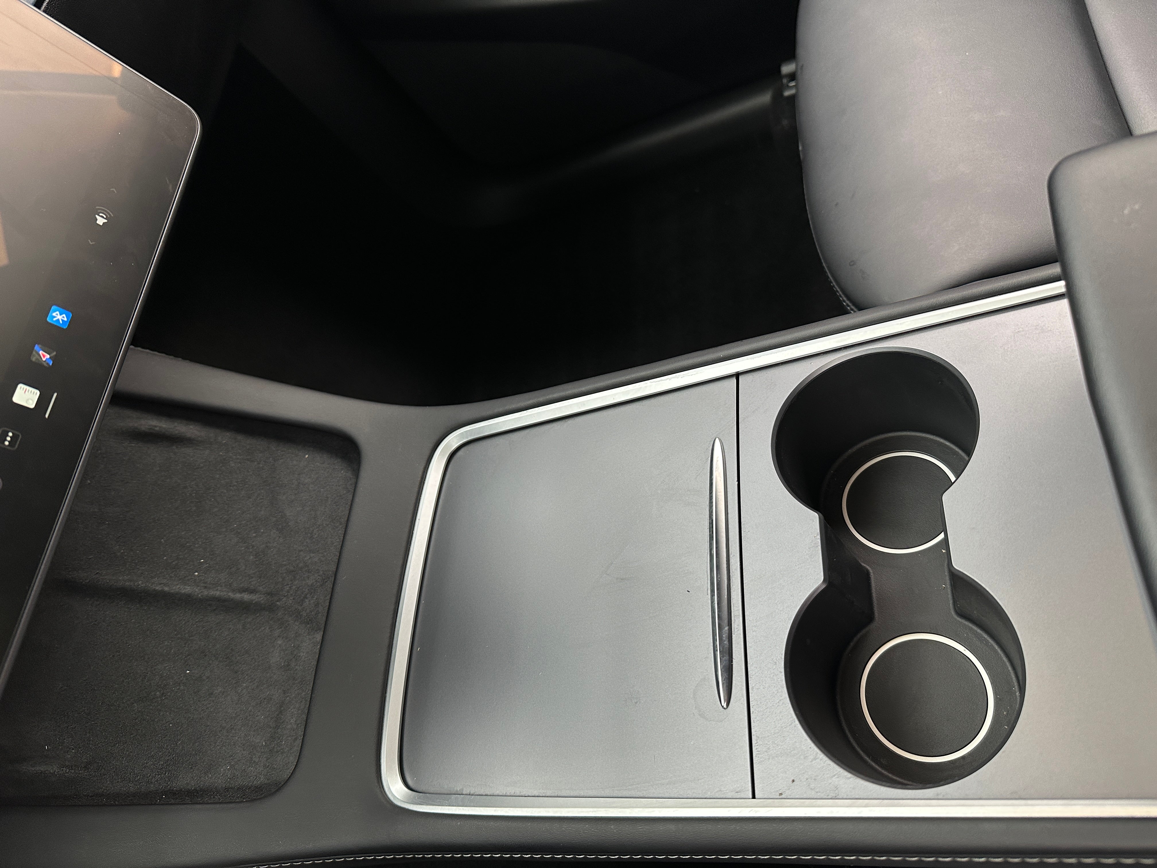 Used 2022 Tesla Model Y Performance with VIN 7SAYGDEF7NF377682 for sale in Northfield, Minnesota