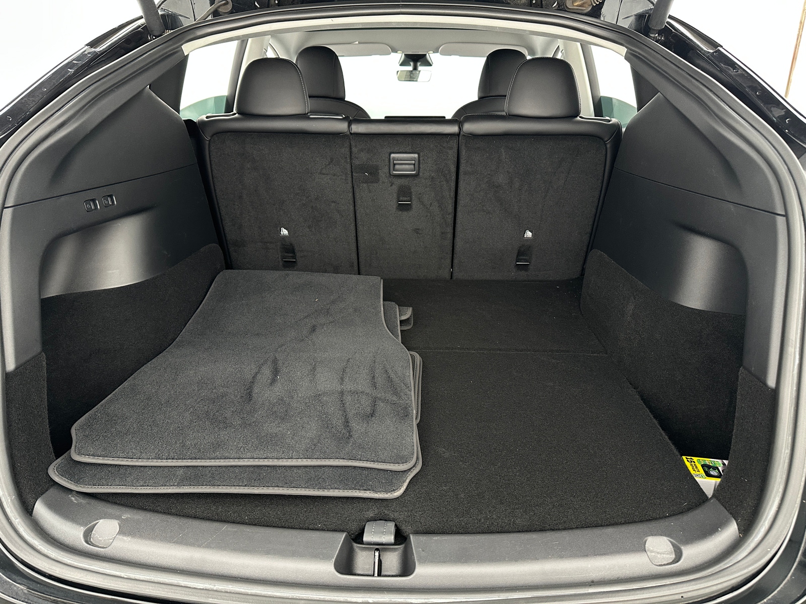 Thumbnail: 2022 Tesla Model Y - 5