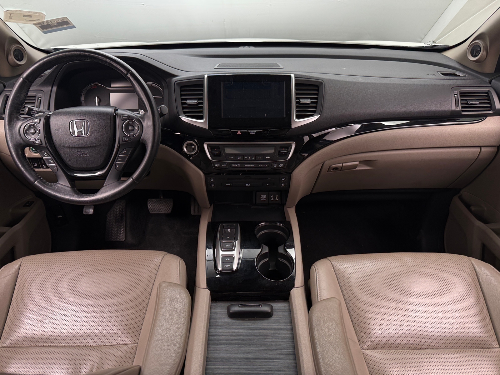 Thumbnail: 2016 Honda Pilot - 2