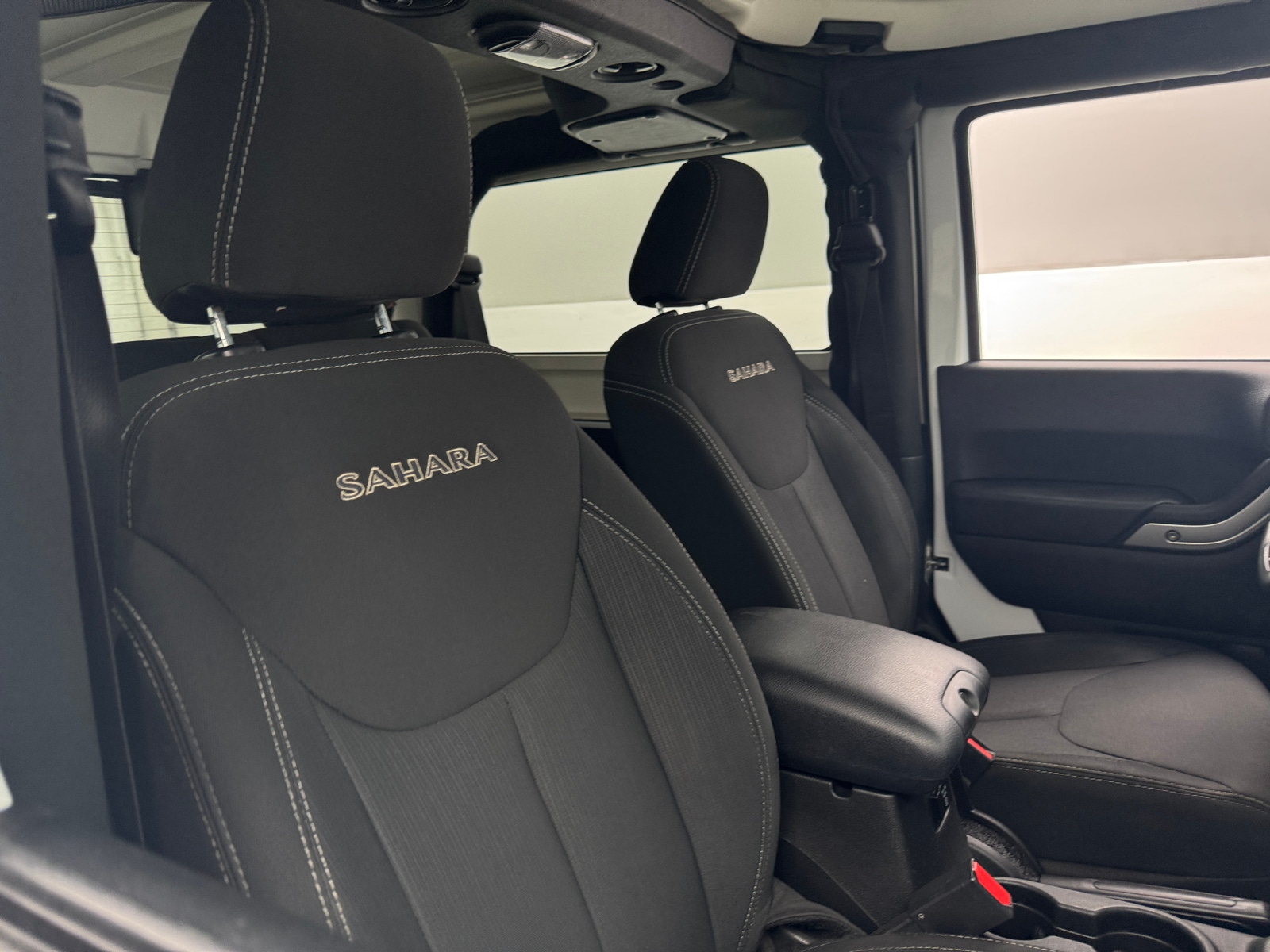 Thumbnail: 2018 Jeep Wrangler - 2