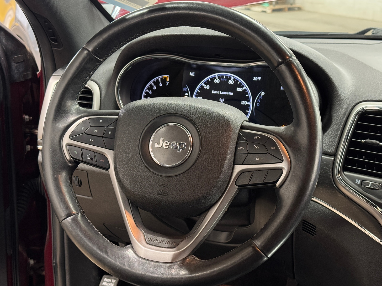 Thumbnail: 2018 Jeep Grand Cherokee - 4