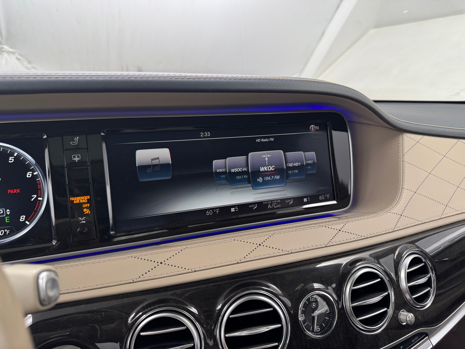 Thumbnail: 2015 Mercedes-Benz S-Class - 3