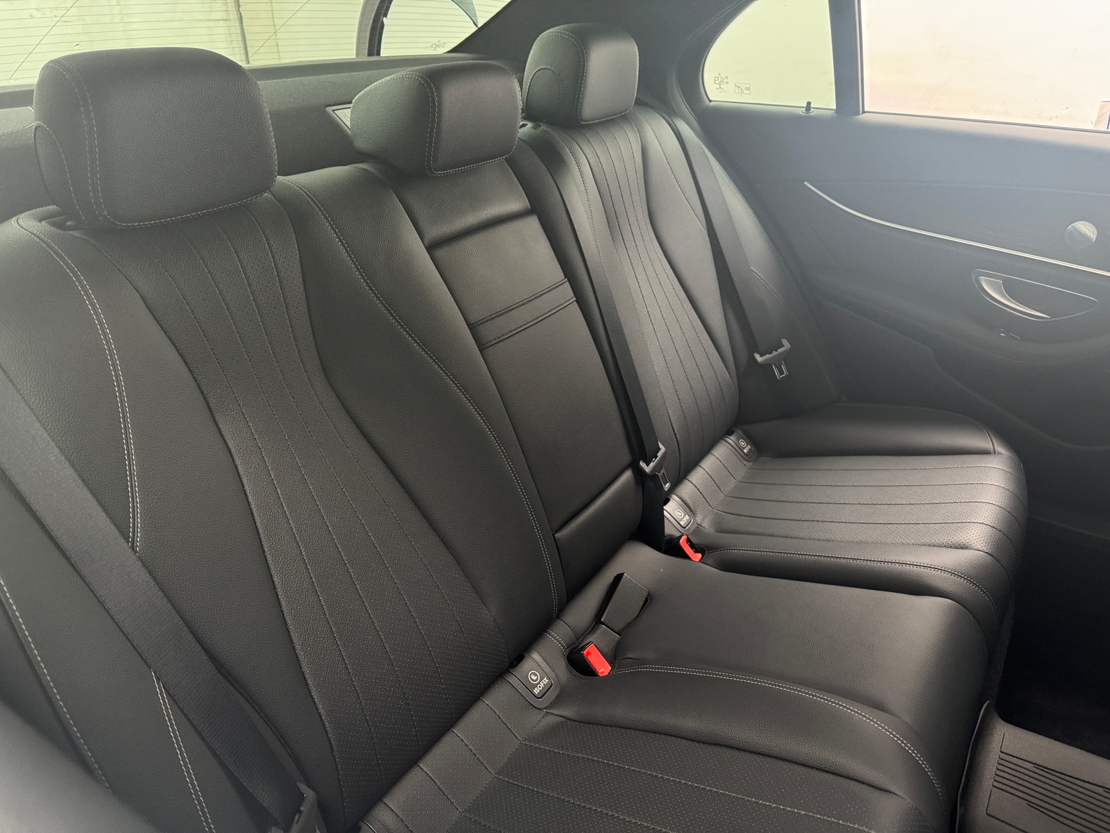 Thumbnail: 2020 Mercedes-Benz E-Class - 5