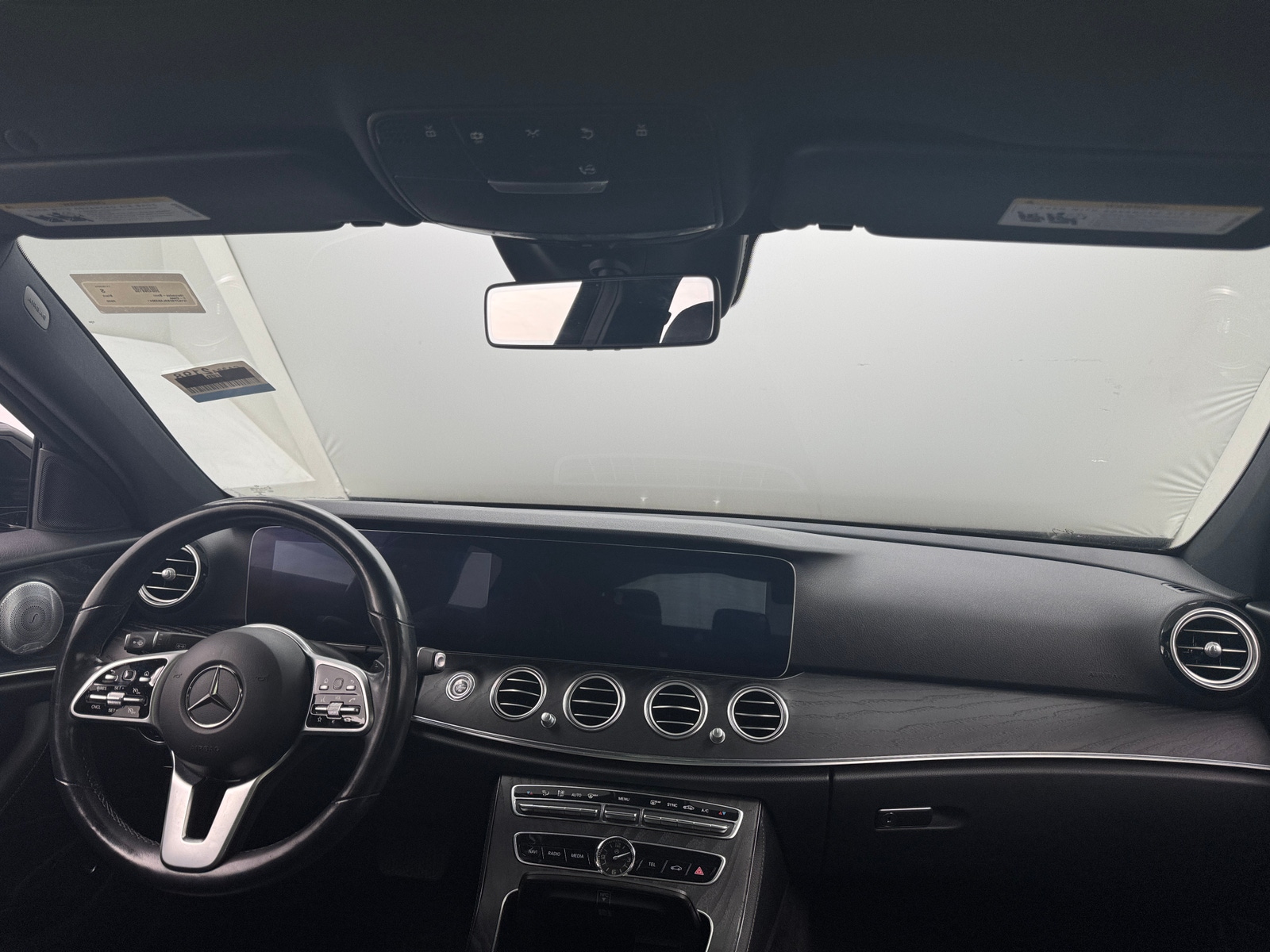 Thumbnail: 2020 Mercedes-Benz E-Class - 2