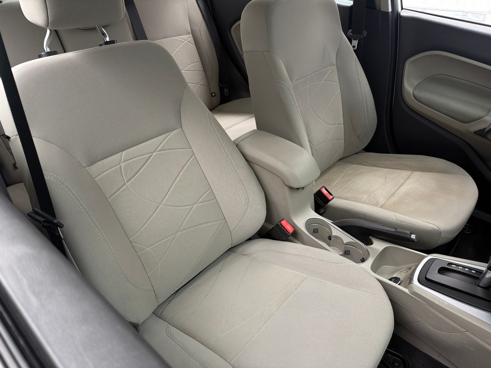 Thumbnail: 2016 Ford Fiesta - 2