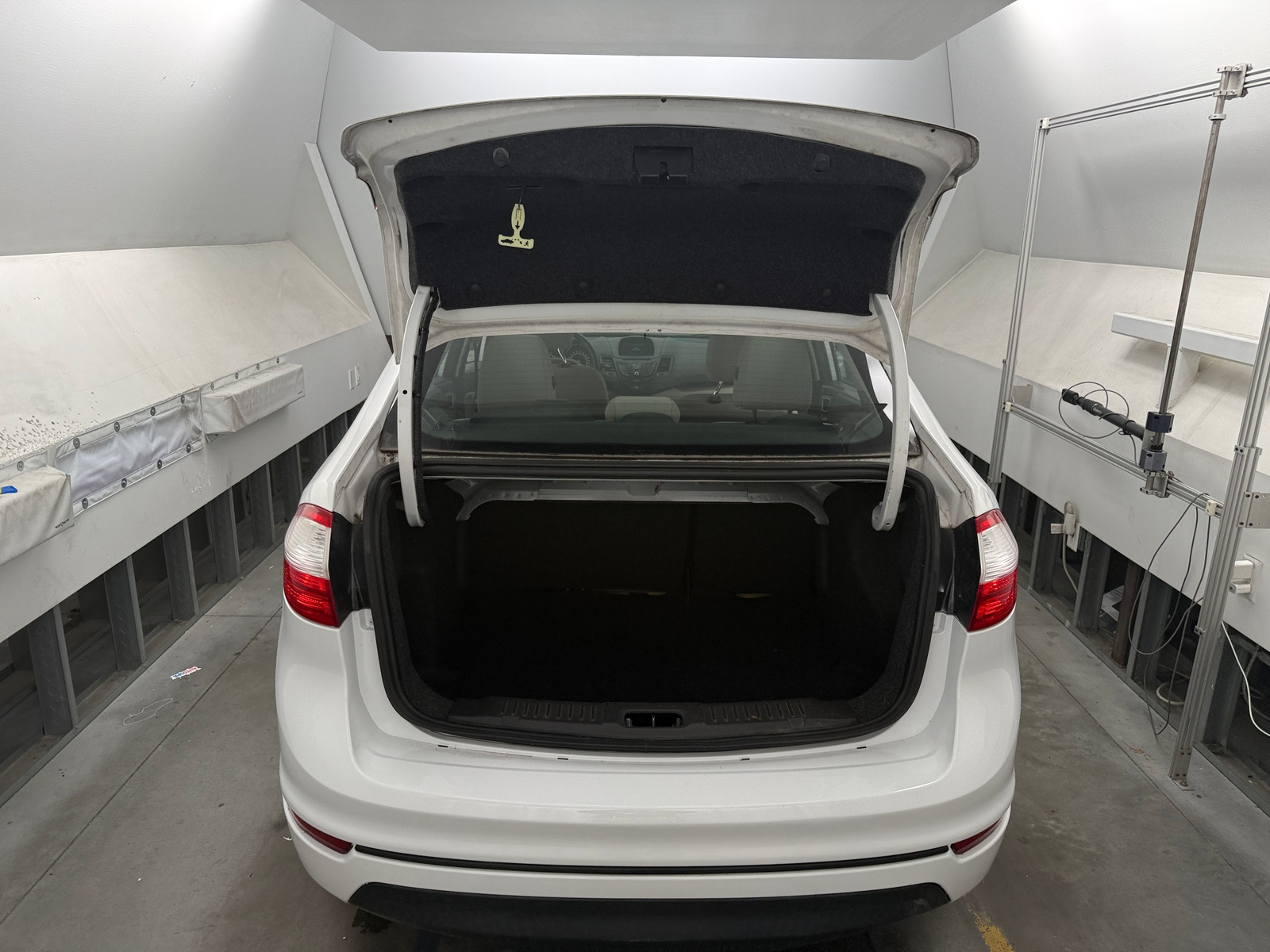 Thumbnail: 2016 Ford Fiesta - 7