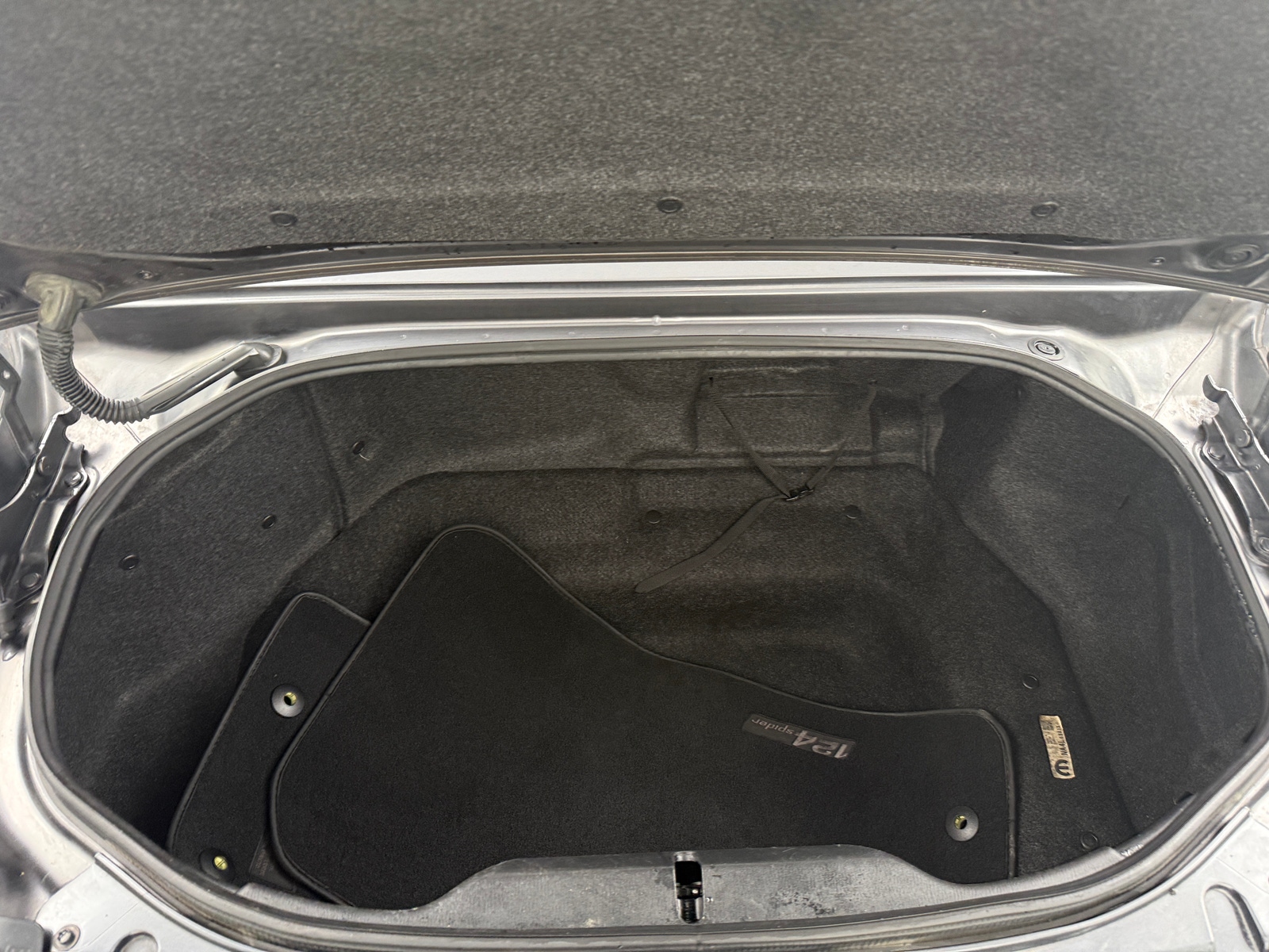 Thumbnail: 2017 Fiat 124 Spider - 5