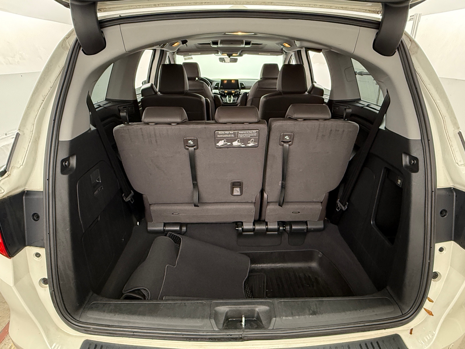 Thumbnail: 2018 Honda Odyssey - 6