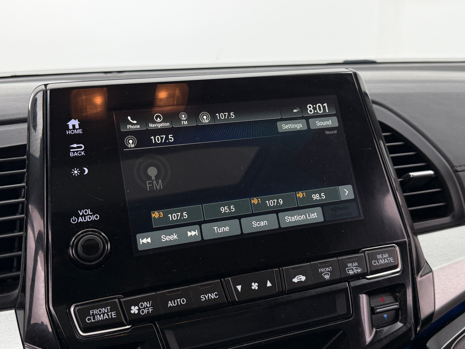 Thumbnail: 2018 Honda Odyssey - 3