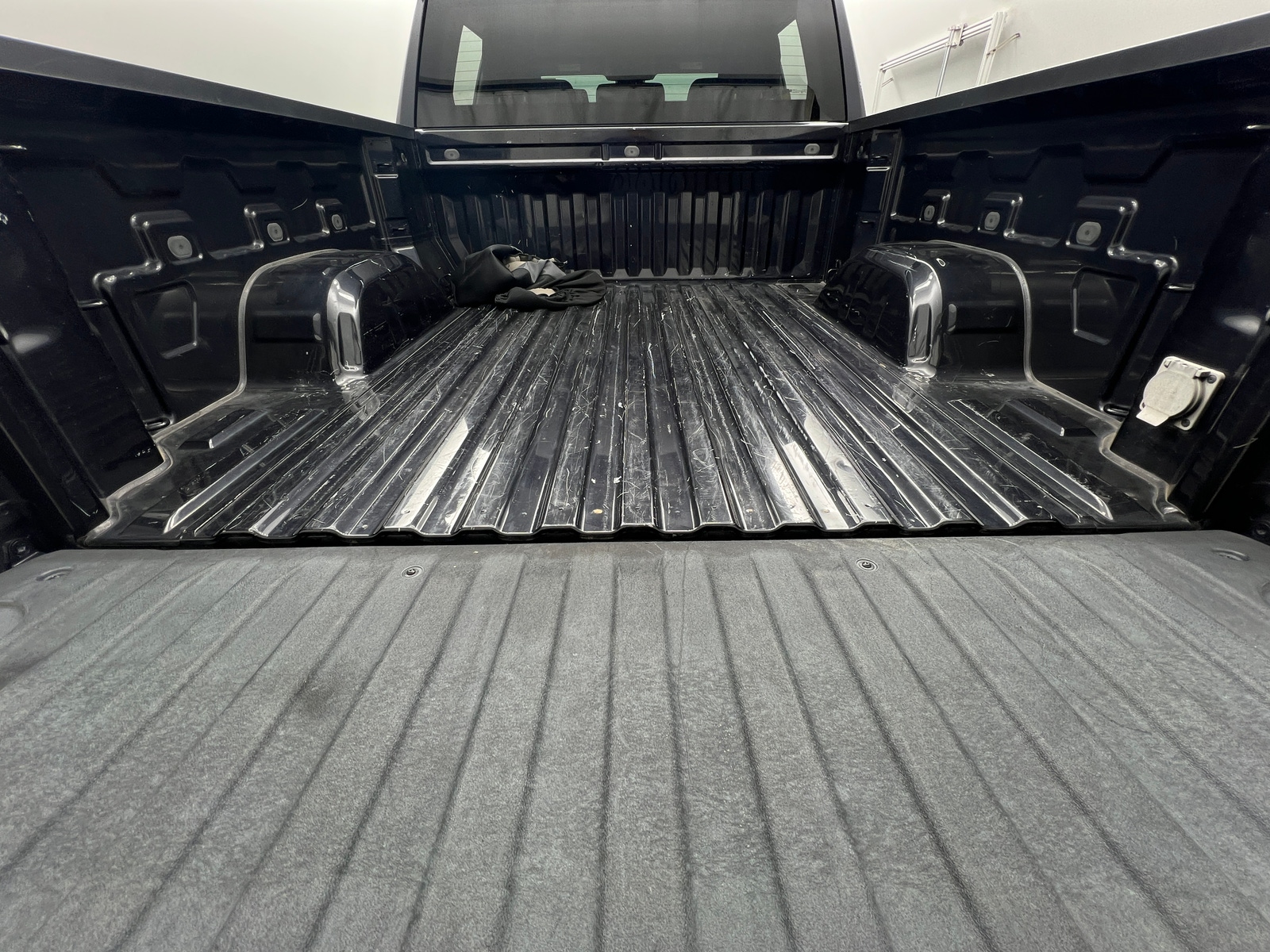 Thumbnail: 2022 Chevrolet Silverado 1500 - 7