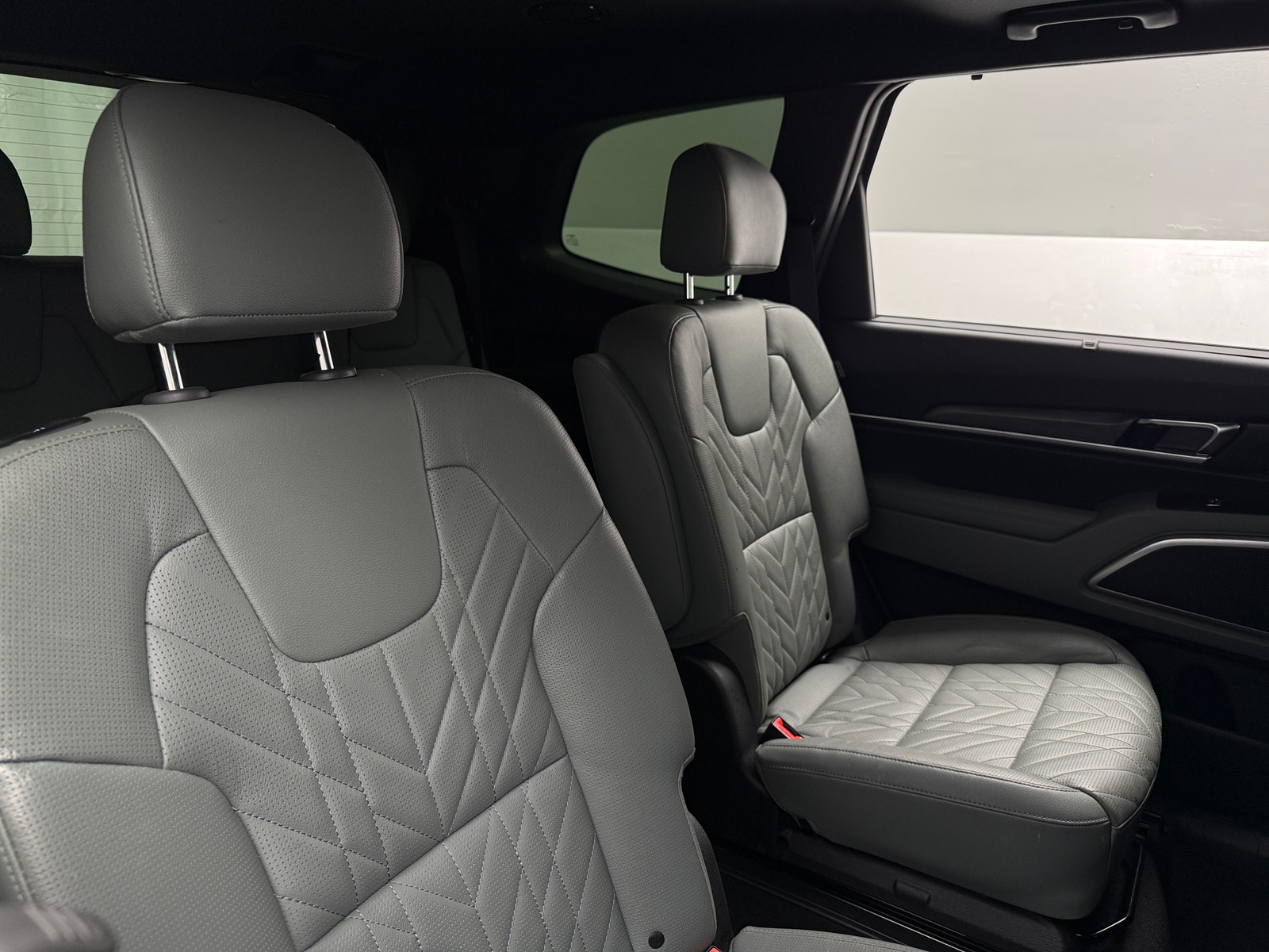 Thumbnail: 2023 Kia Telluride - 5