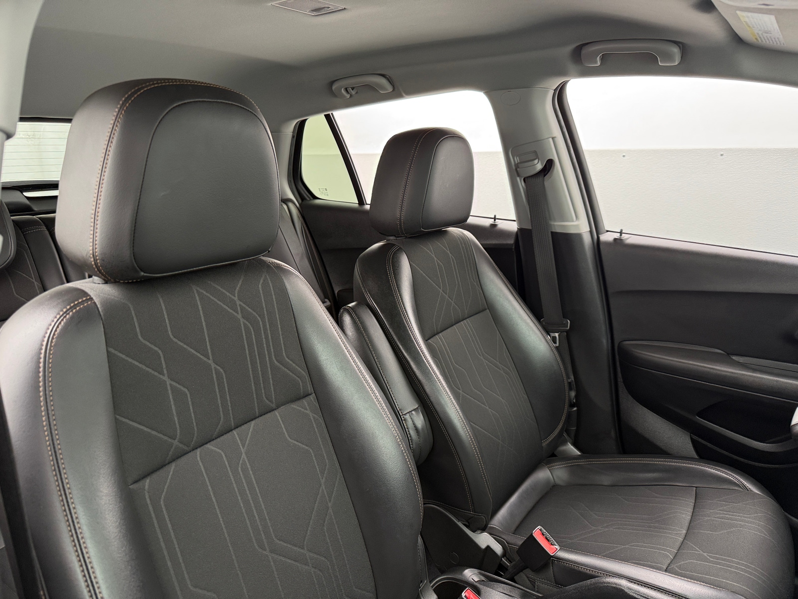 Thumbnail: 2019 Chevrolet Trax - 2