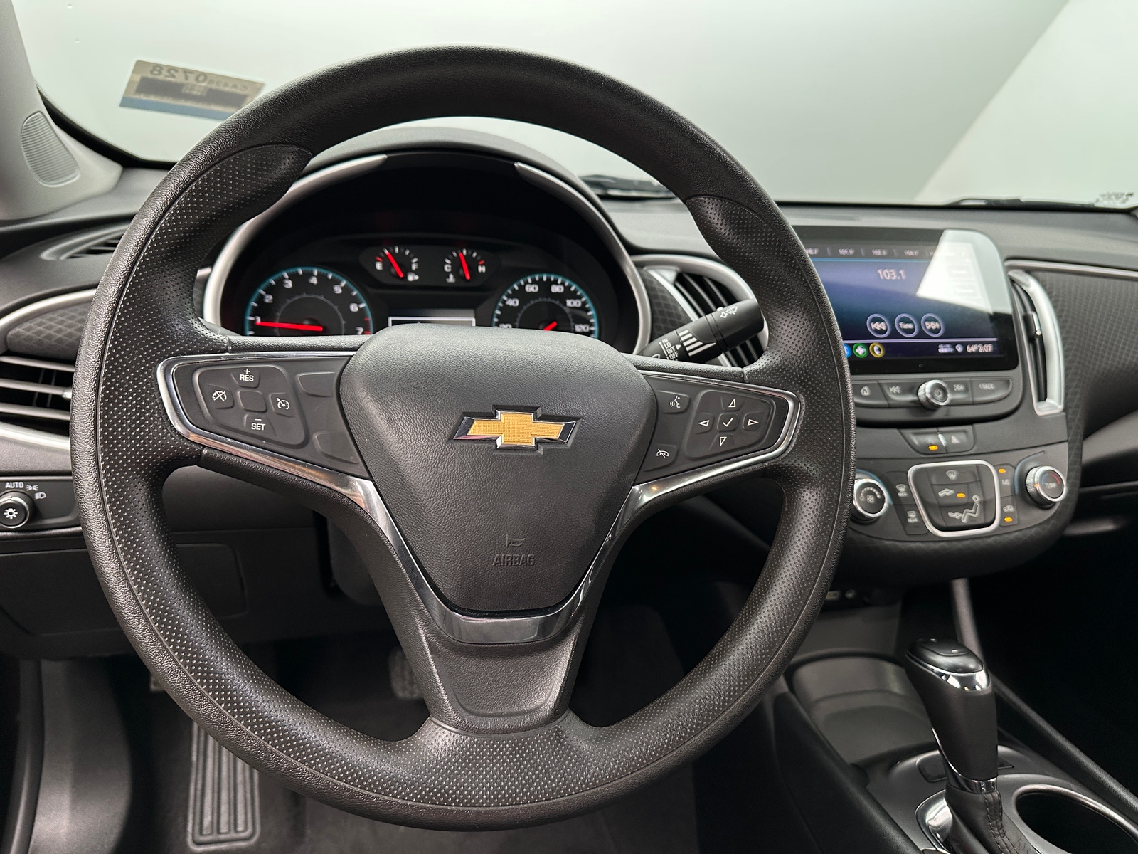 Thumbnail: 2020 Chevrolet Malibu - 5