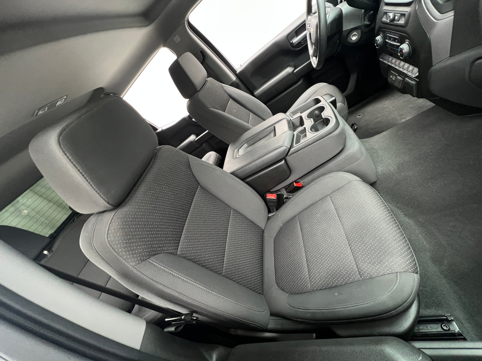 Thumbnail: 2021 Chevrolet Silverado 1500 - 2