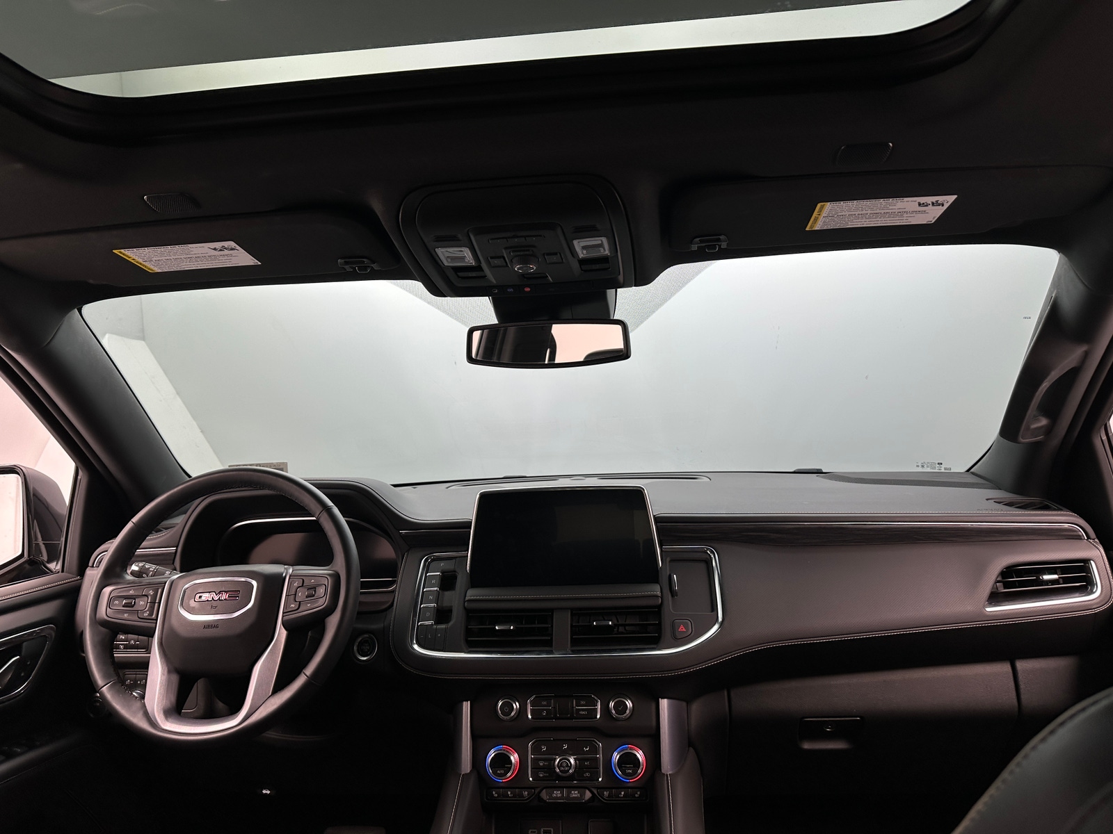 Thumbnail: 2023 GMC Yukon - 2