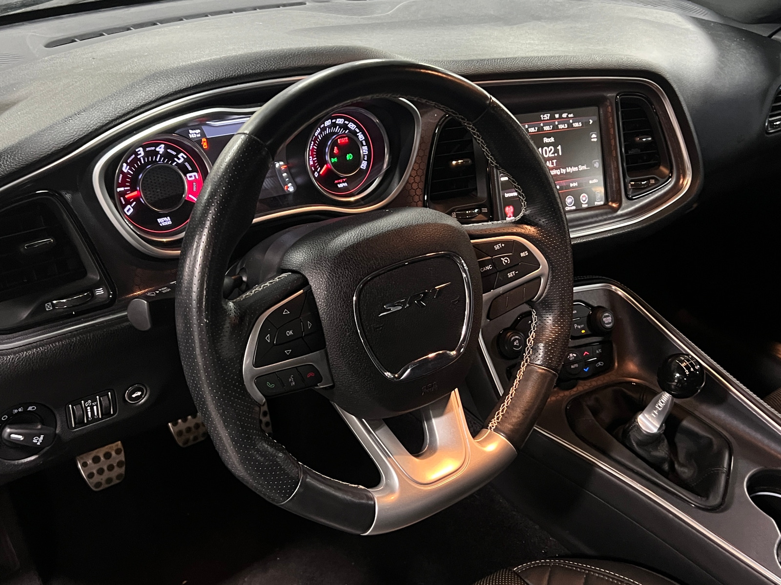 Thumbnail: 2016 Dodge Challenger - 3