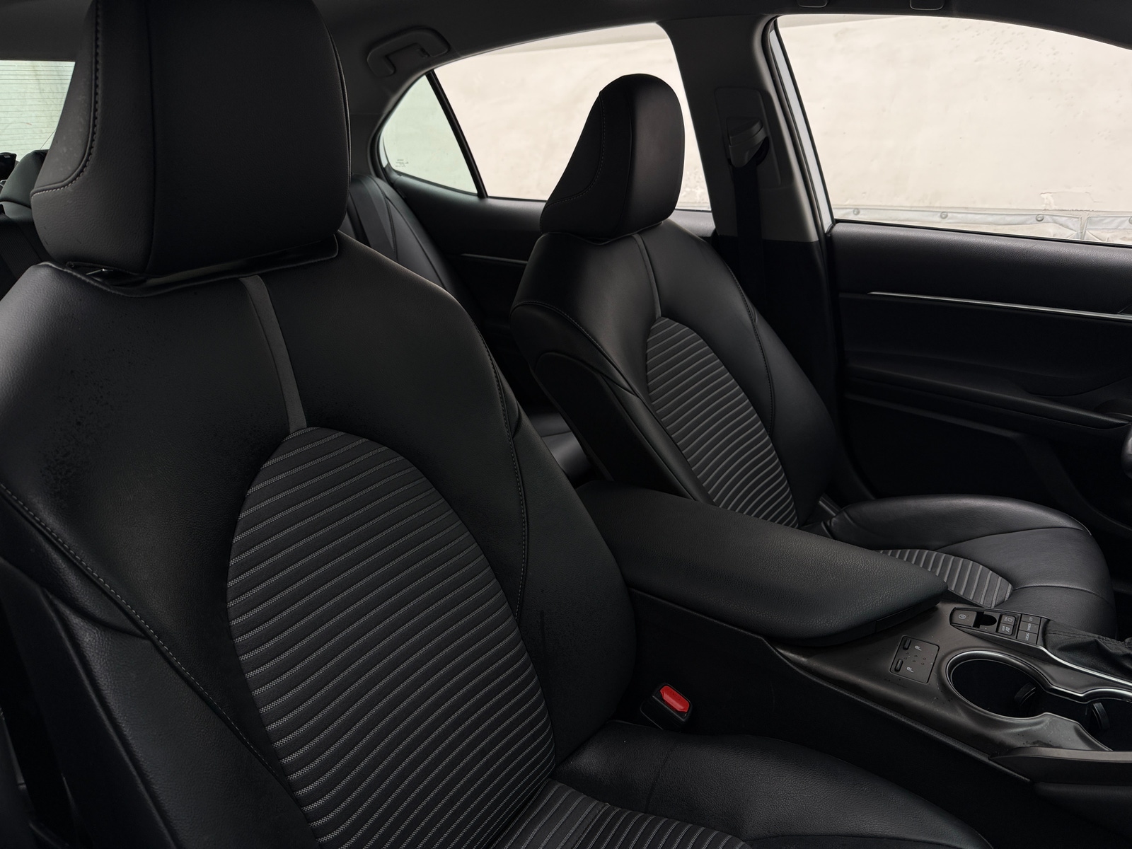 Thumbnail: 2022 Toyota Camry - 2