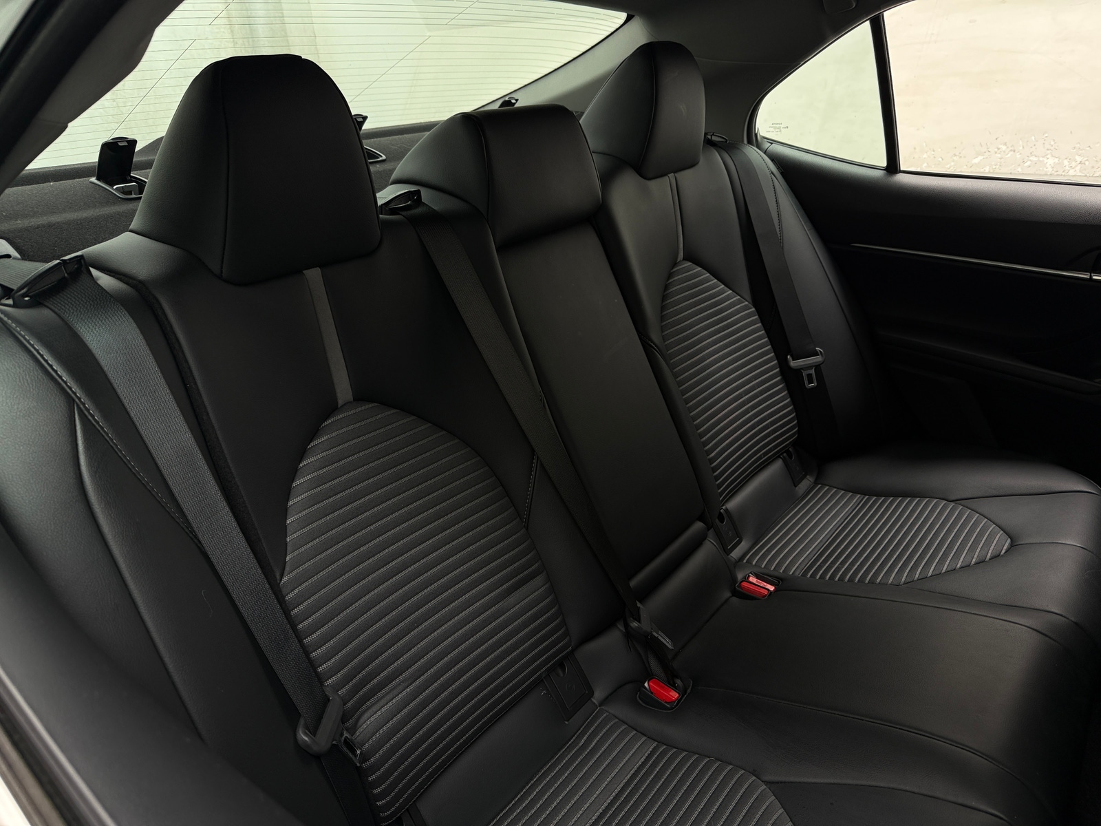 Thumbnail: 2022 Toyota Camry - 6