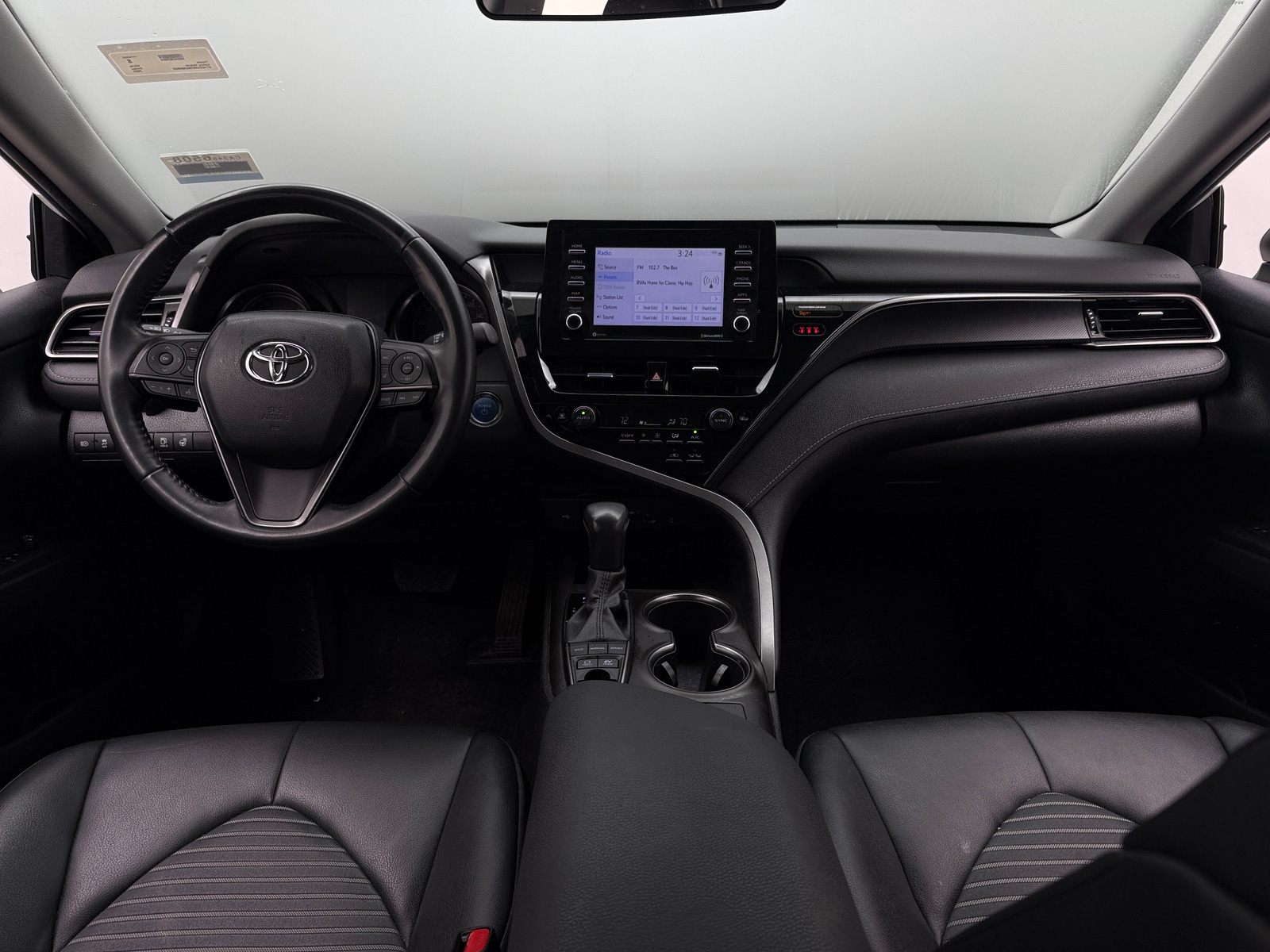 Thumbnail: 2022 Toyota Camry - 3