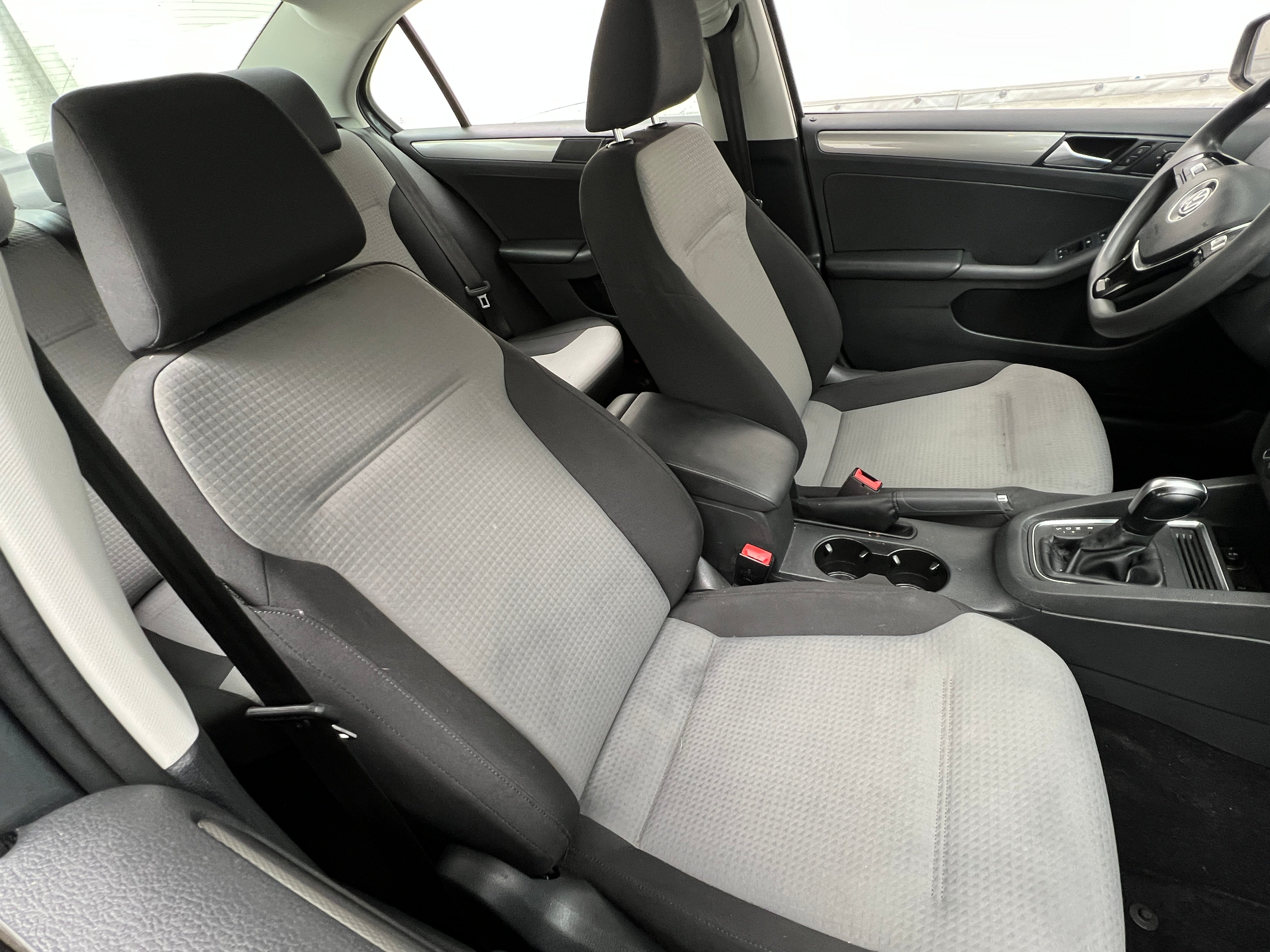 2018 Volkswagen Jetta