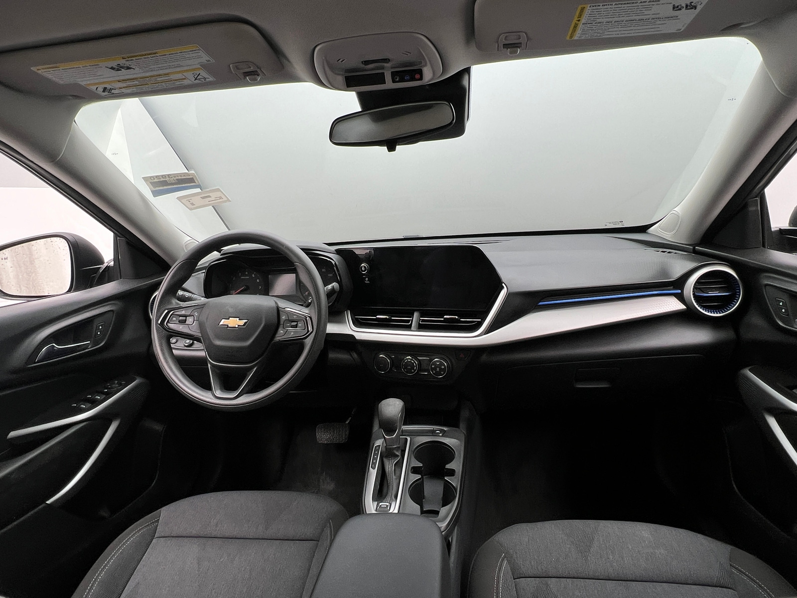 Thumbnail: 2024 Chevrolet Trax - 3